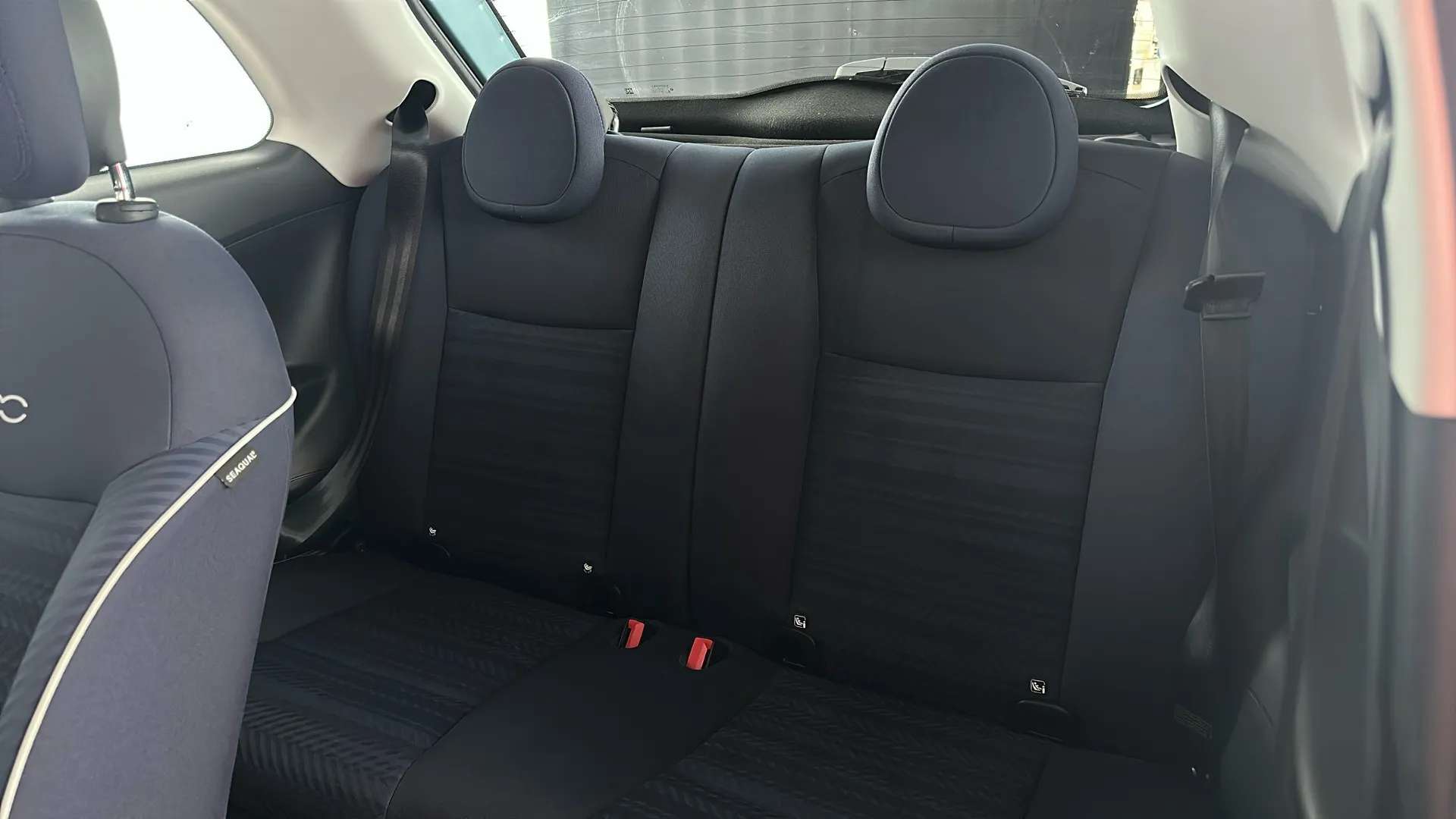 2021 FIAT 500 2021 FIAT 500
