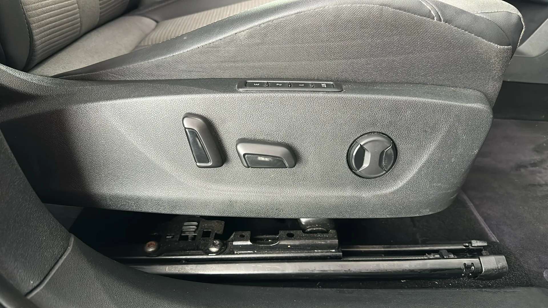 2024 SKODA ENYAQ 2024 SKODA ENYAQ
