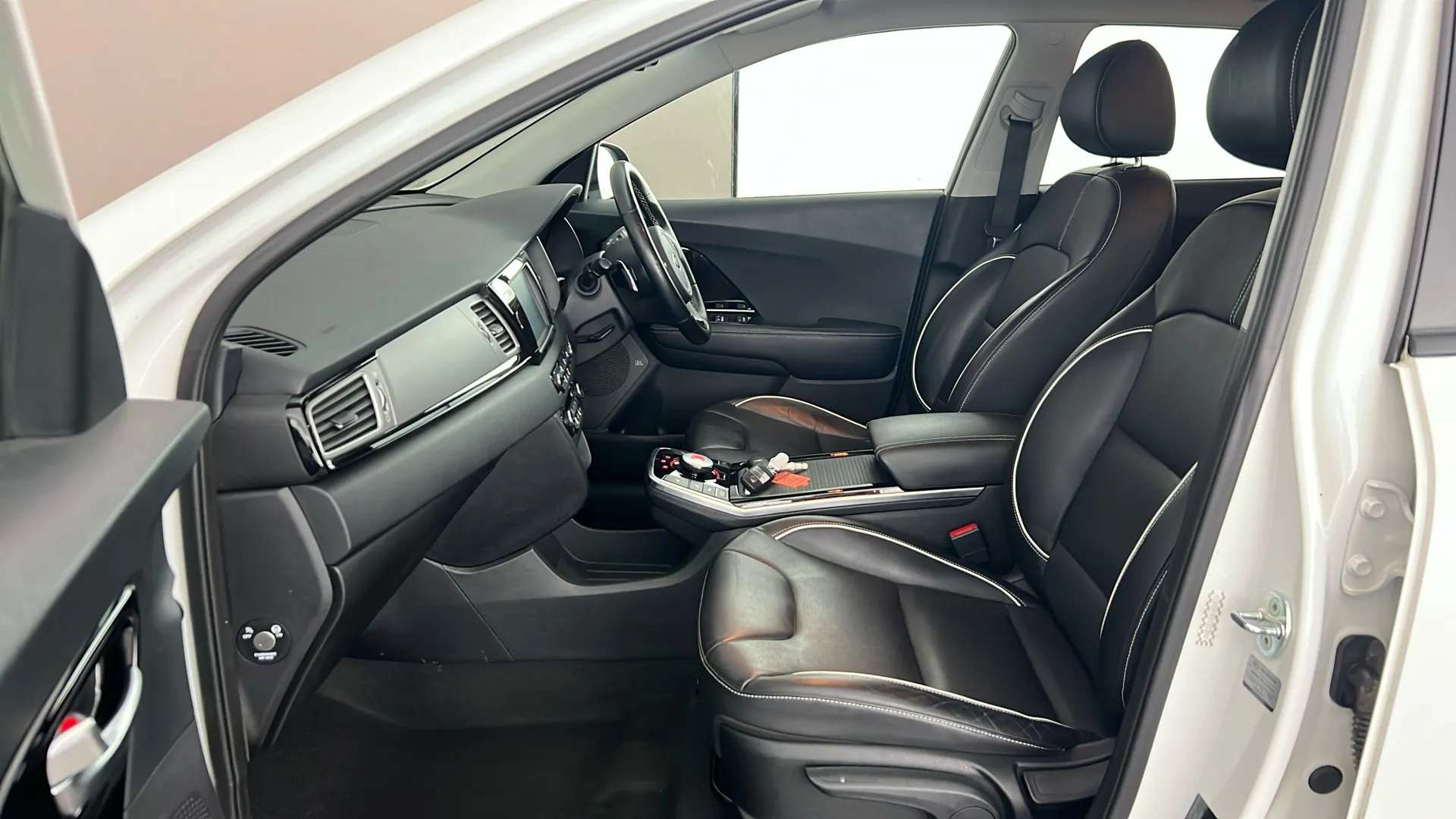 2020 KIA E-NIRO 2020 KIA E-NIRO