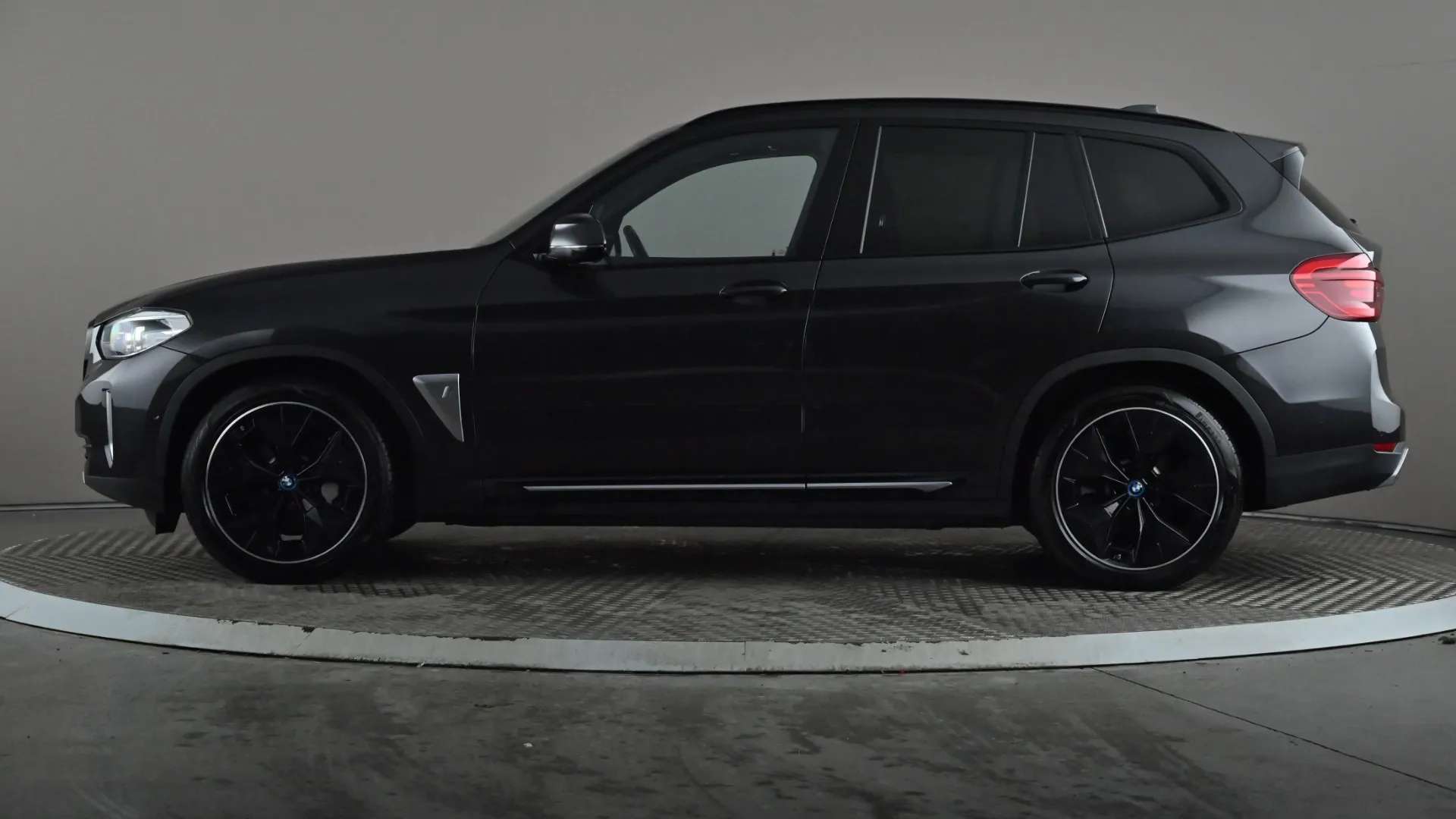 2021 BMW IX3 2021 BMW IX3