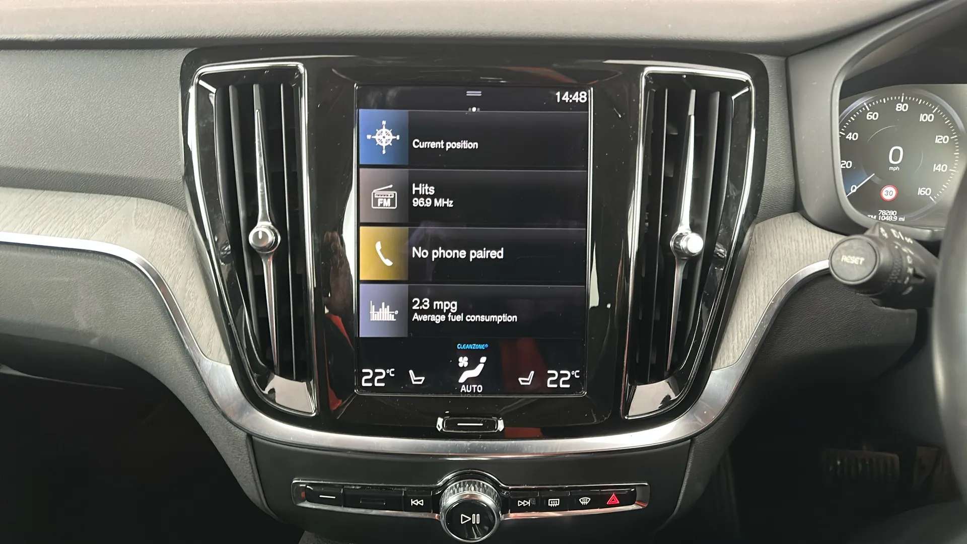 2021 VOLVO V60 2021 VOLVO V60