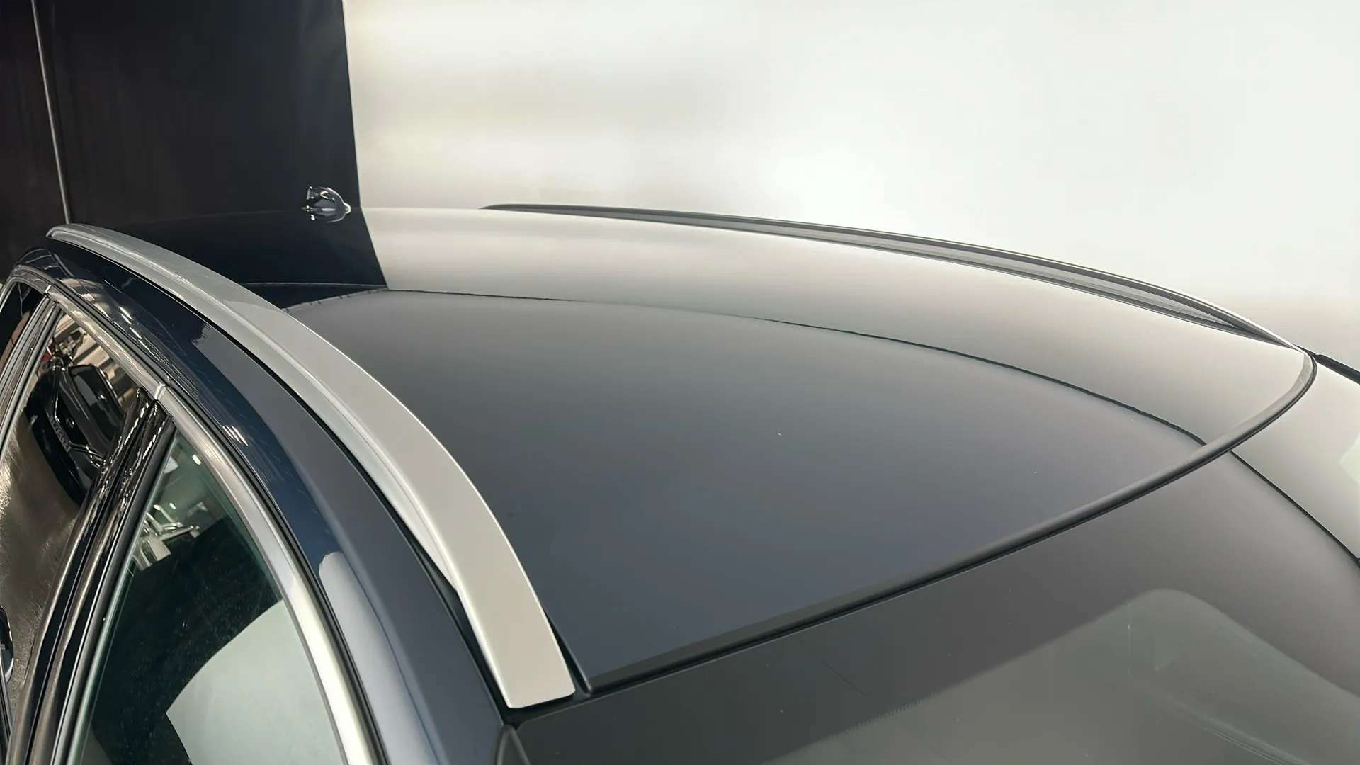 2021 VOLVO V60 2021 VOLVO V60