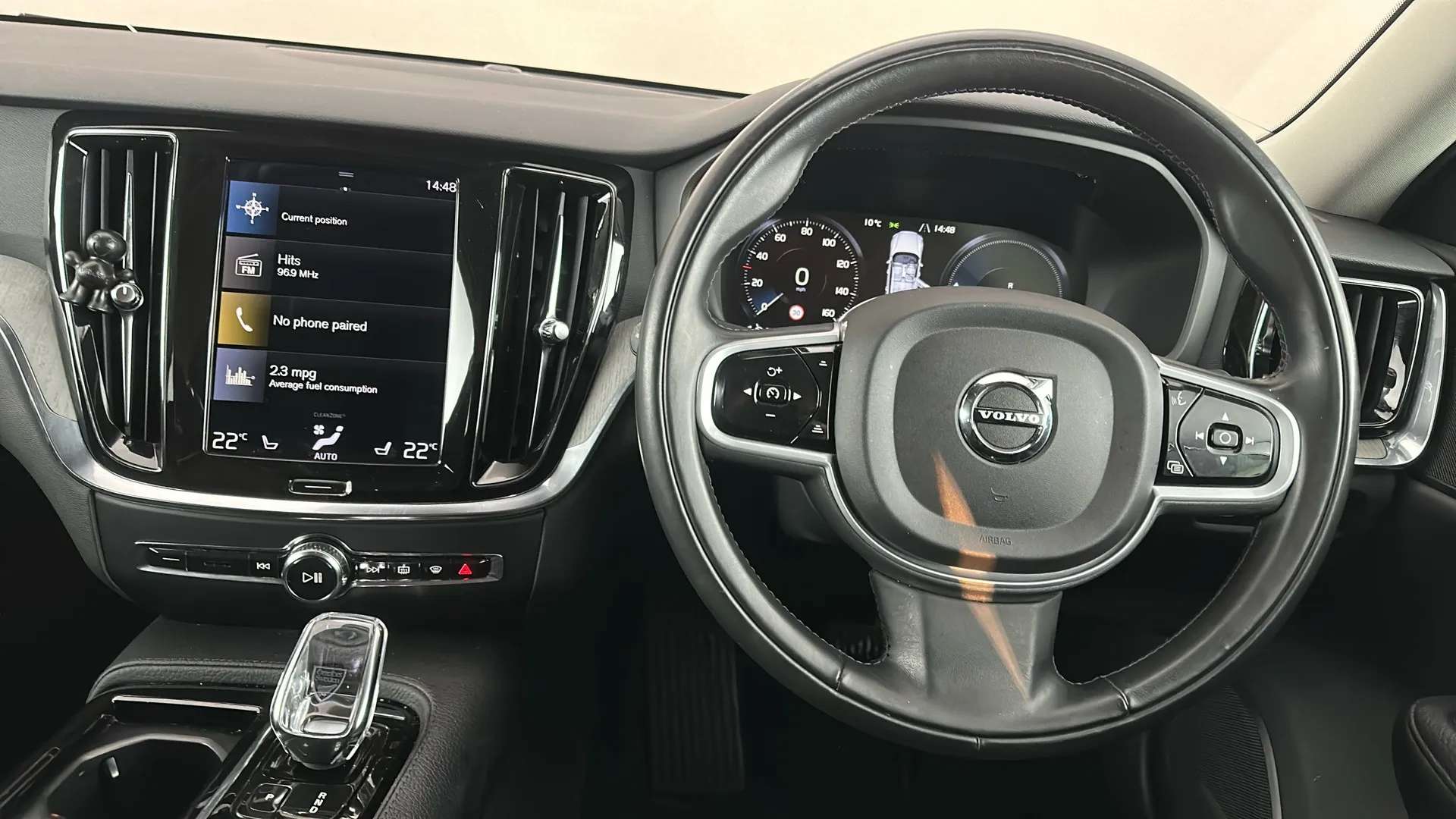 2021 VOLVO V60 2021 VOLVO V60