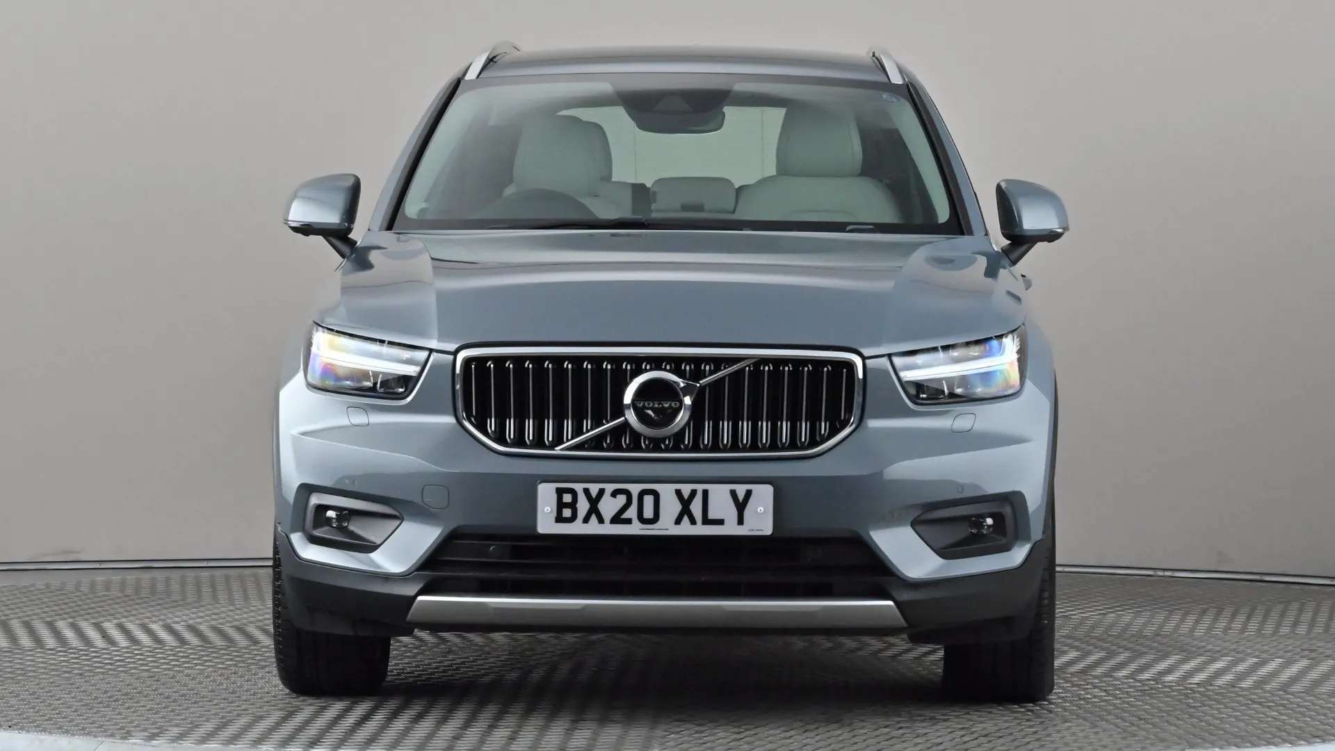 A 2020 VOLVO XC40 2.0 T4 Inscription Geartronic A 2020 VOLVO XC40 2.0 T4 Inscription Geartronic