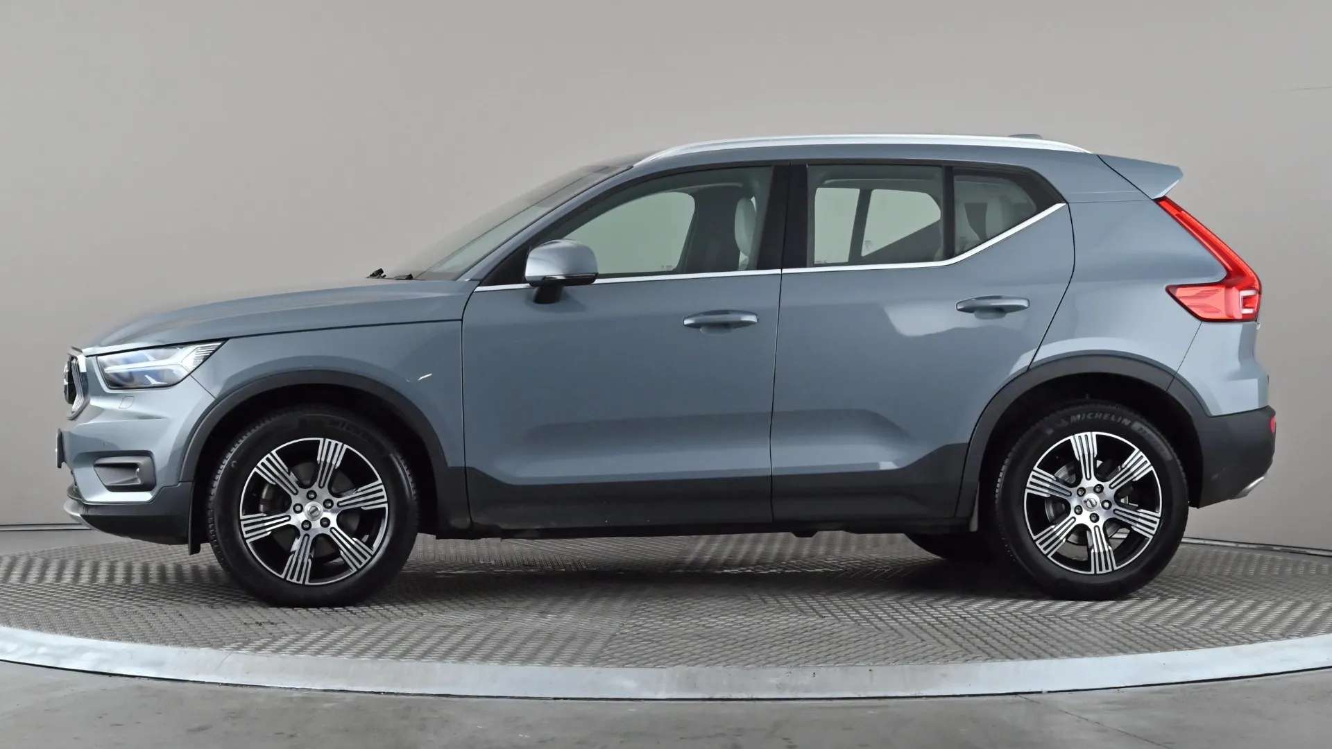 A 2020 VOLVO XC40 2.0 T4 Inscription Geartronic A 2020 VOLVO XC40 2.0 T4 Inscription Geartronic