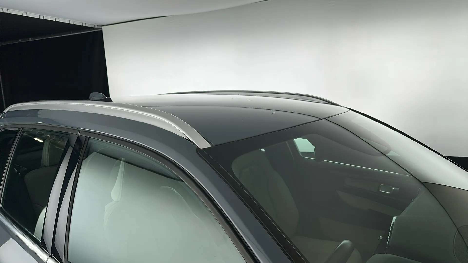 2020 VOLVO XC40 2020 VOLVO XC40