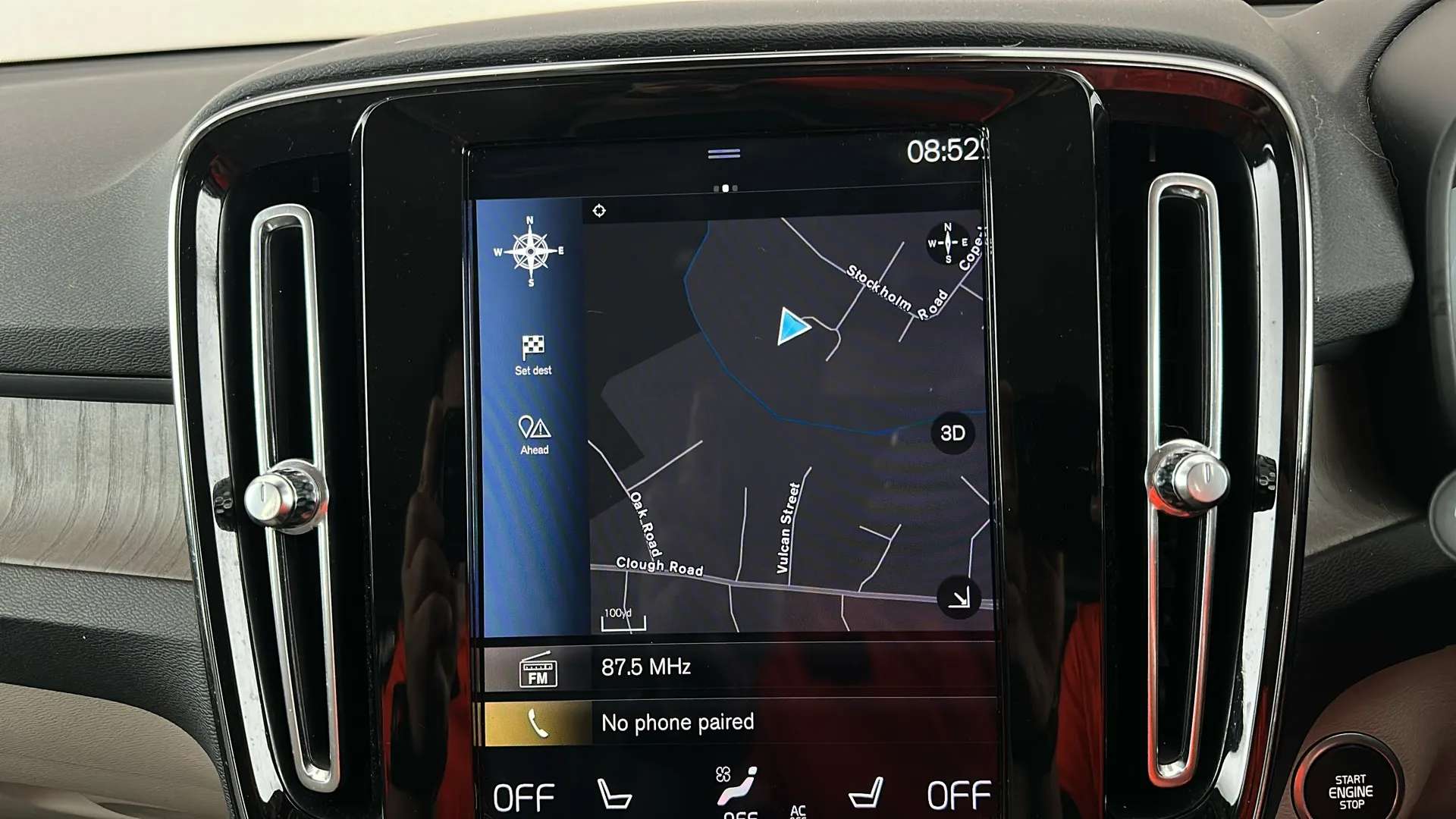 2020 VOLVO XC40 2020 VOLVO XC40