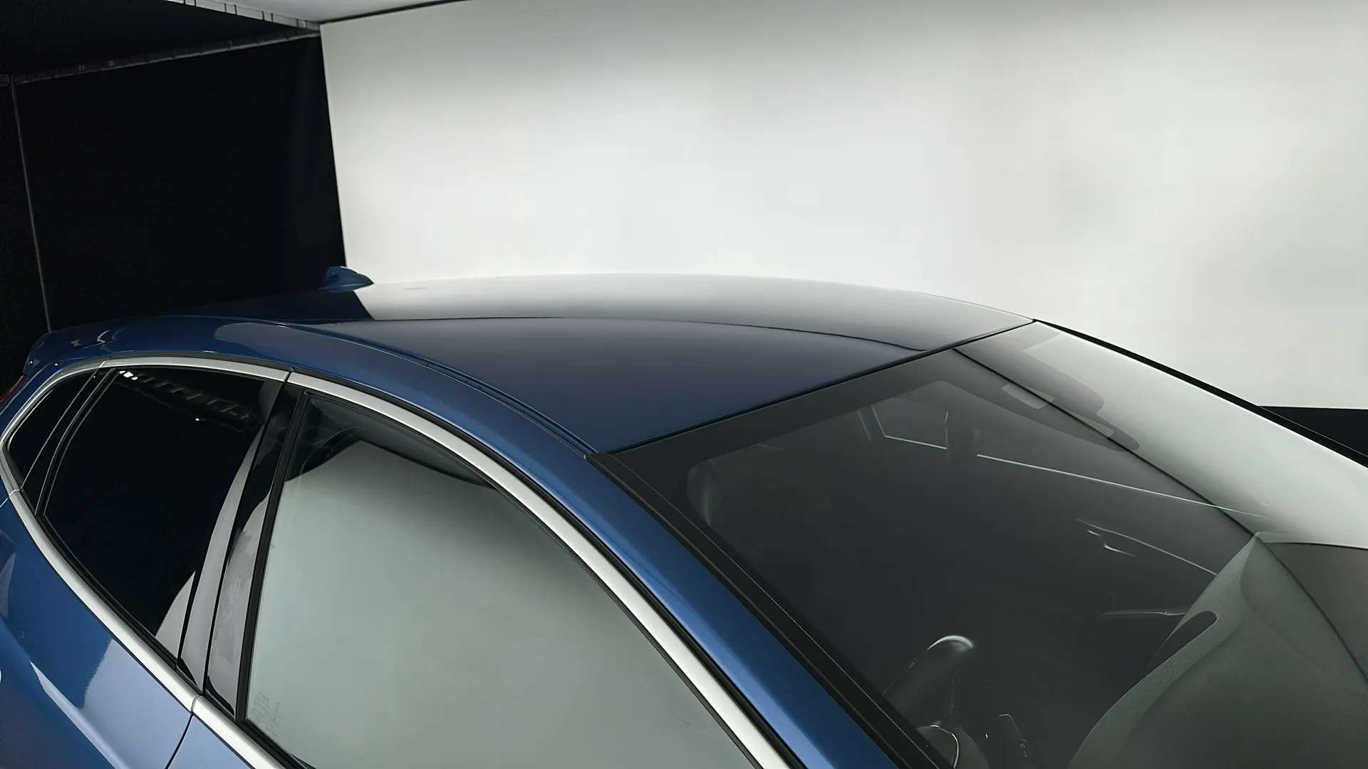 2019 VOLVO V40 2019 VOLVO V40