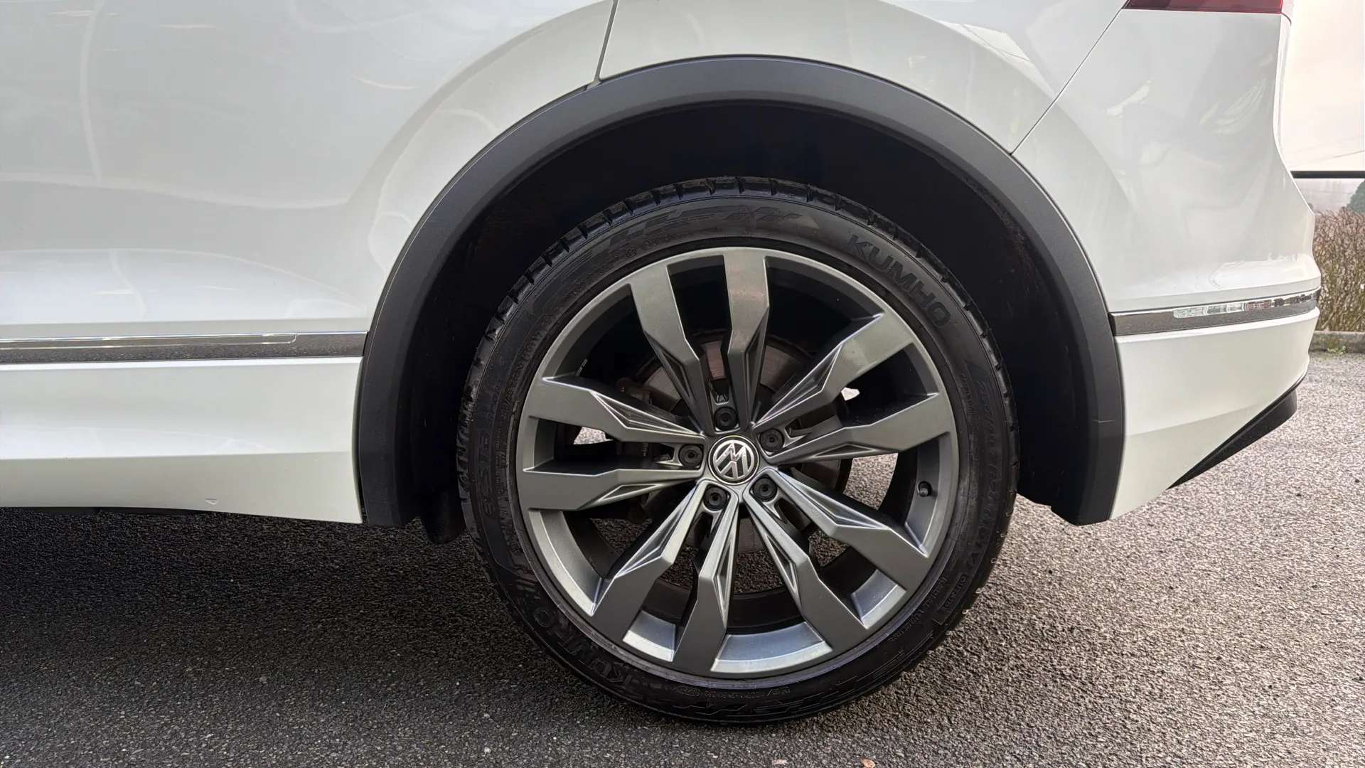 2017 VOLKSWAGEN TIGUAN 2017 VOLKSWAGEN TIGUAN