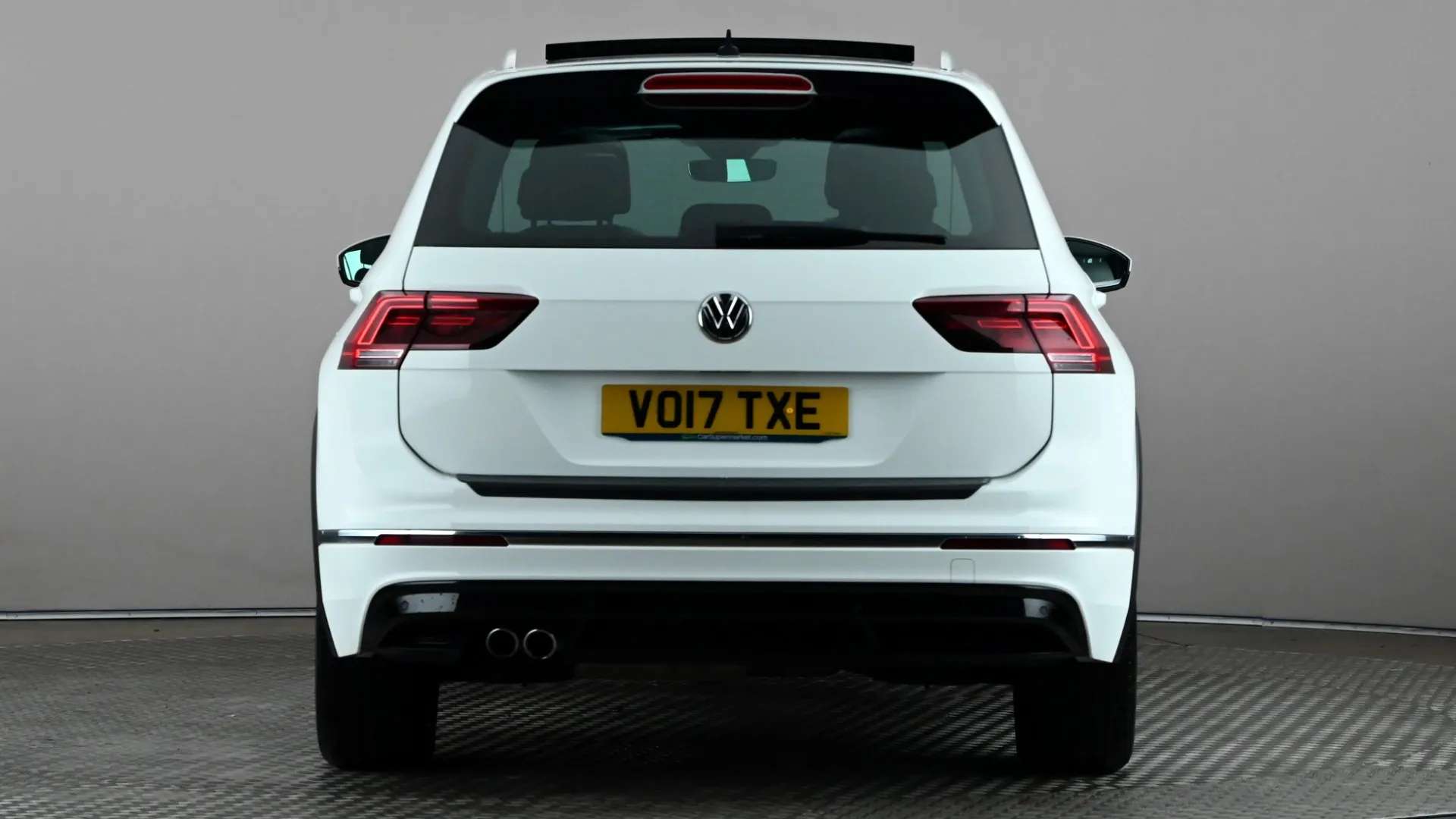 2017 VOLKSWAGEN TIGUAN 2017 VOLKSWAGEN TIGUAN