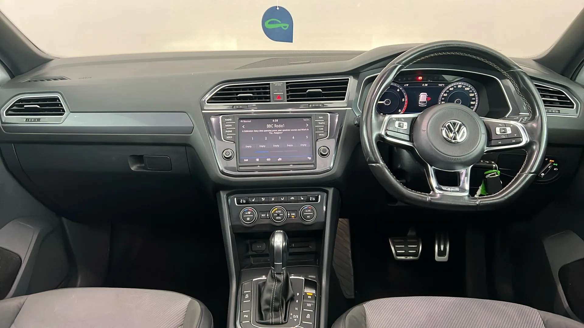 2017 VOLKSWAGEN TIGUAN 2017 VOLKSWAGEN TIGUAN