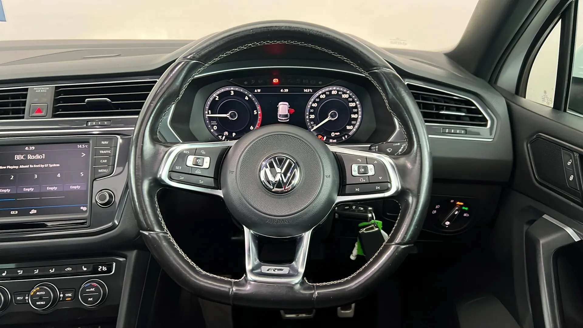 2017 VOLKSWAGEN TIGUAN 2017 VOLKSWAGEN TIGUAN