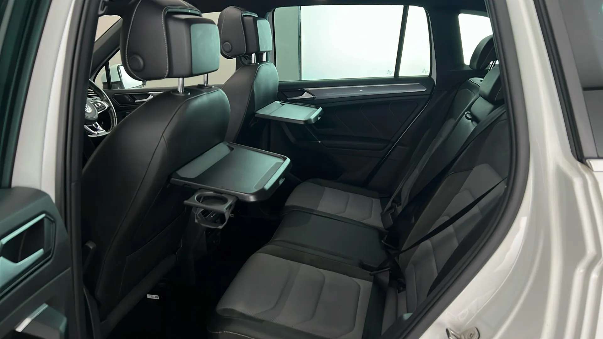 2017 VOLKSWAGEN TIGUAN 2017 VOLKSWAGEN TIGUAN