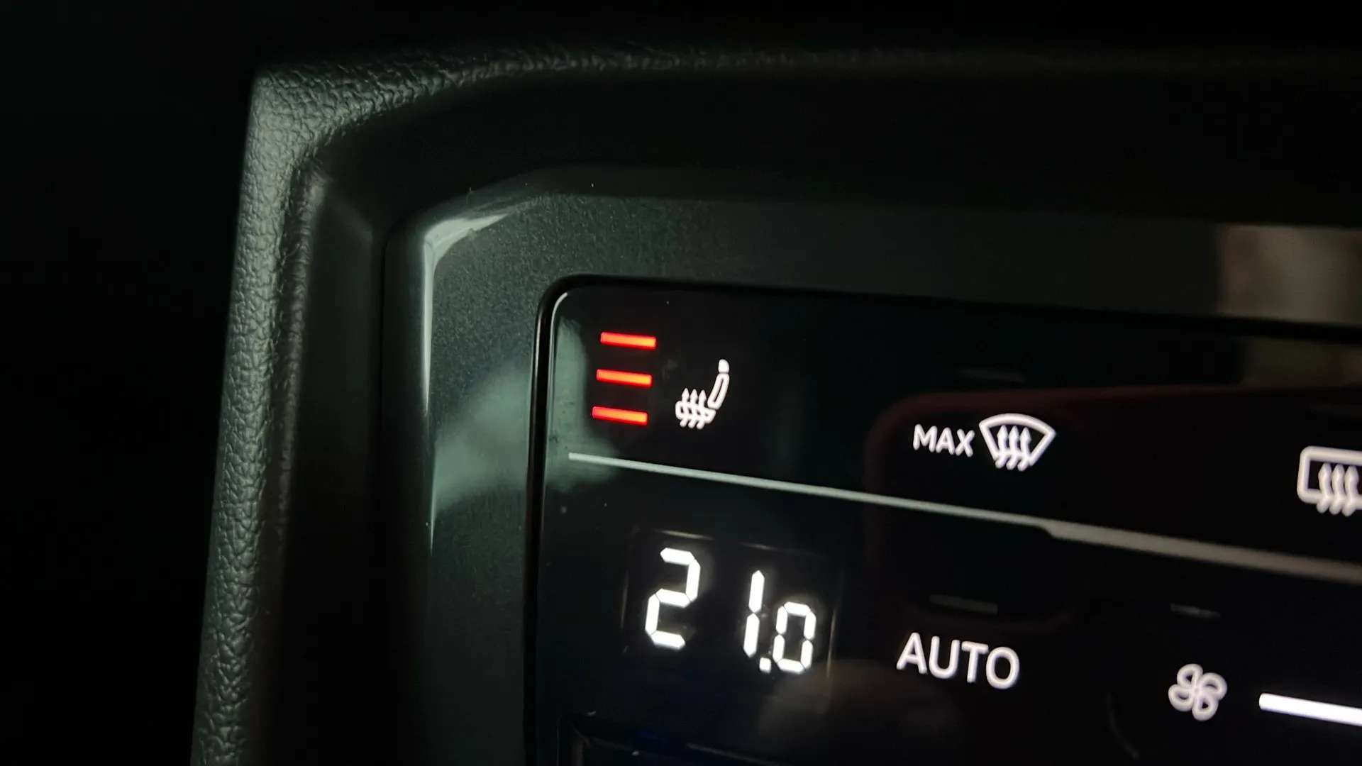 2021 VOLKSWAGEN TIGUAN 2021 VOLKSWAGEN TIGUAN