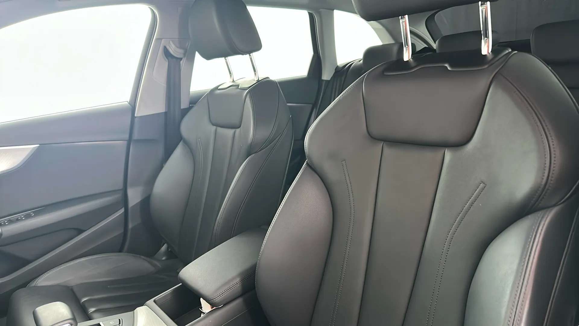 2023 AUDI A4 2023 AUDI A4