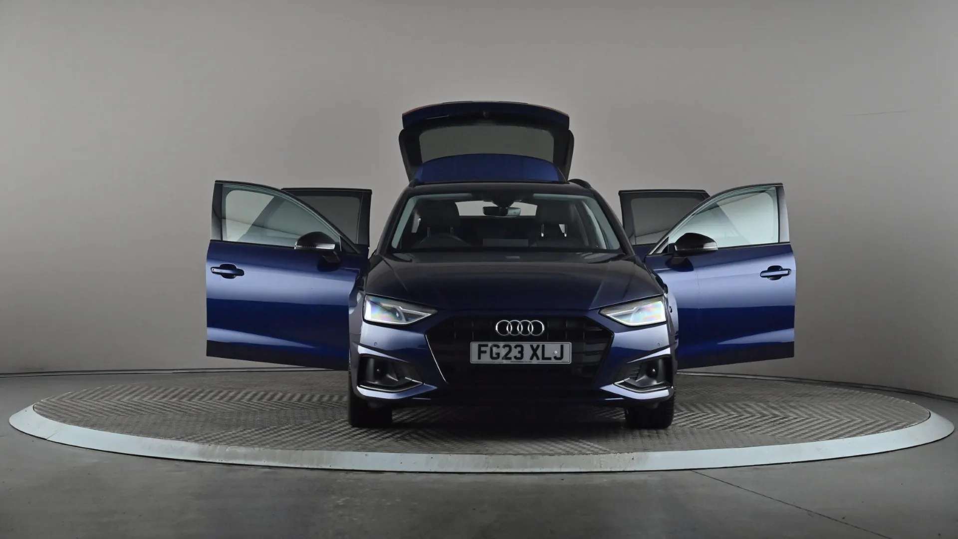 2023 AUDI A4 2023 AUDI A4