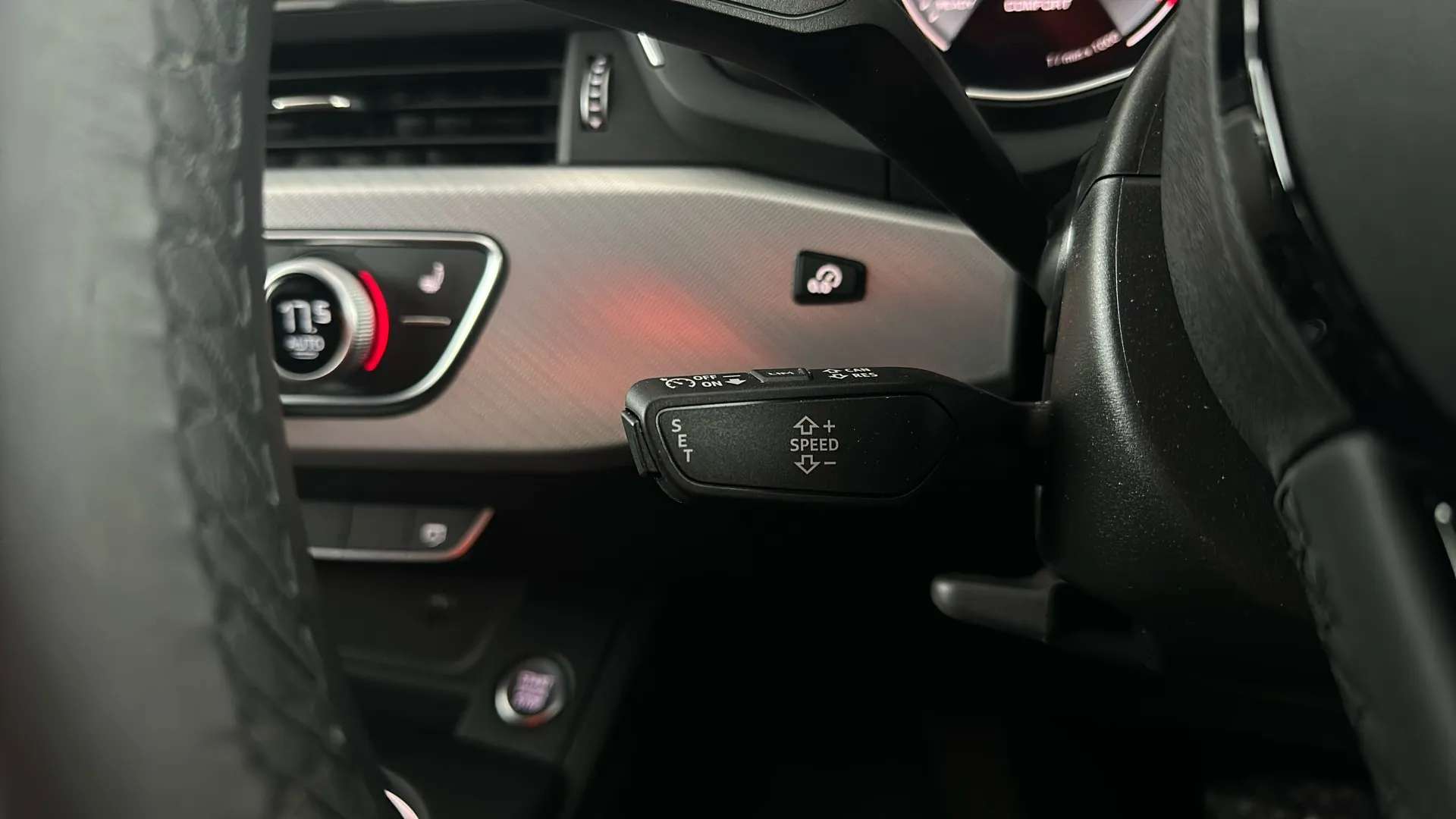 2023 AUDI A4 2023 AUDI A4