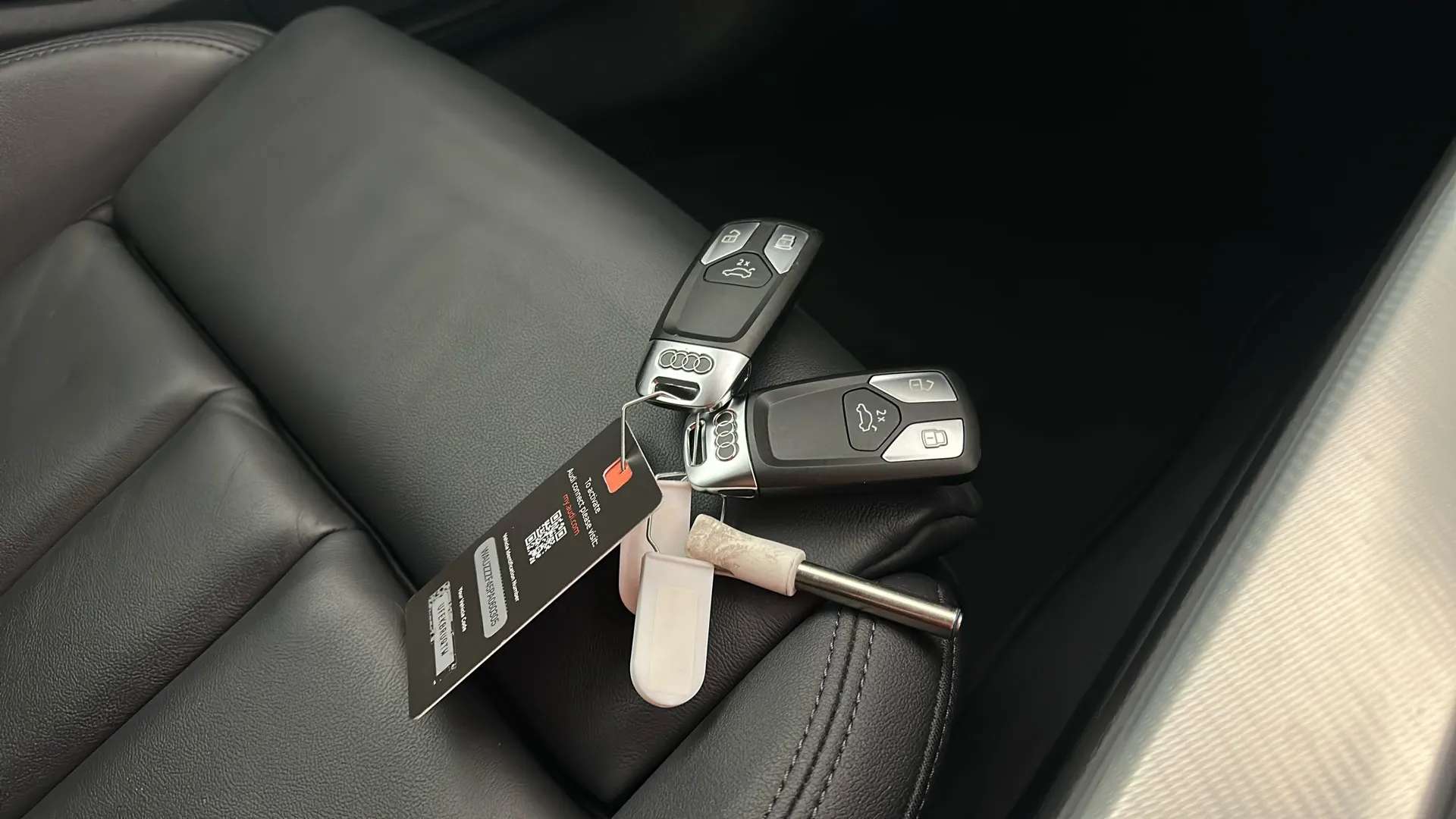 2023 AUDI A4 2023 AUDI A4