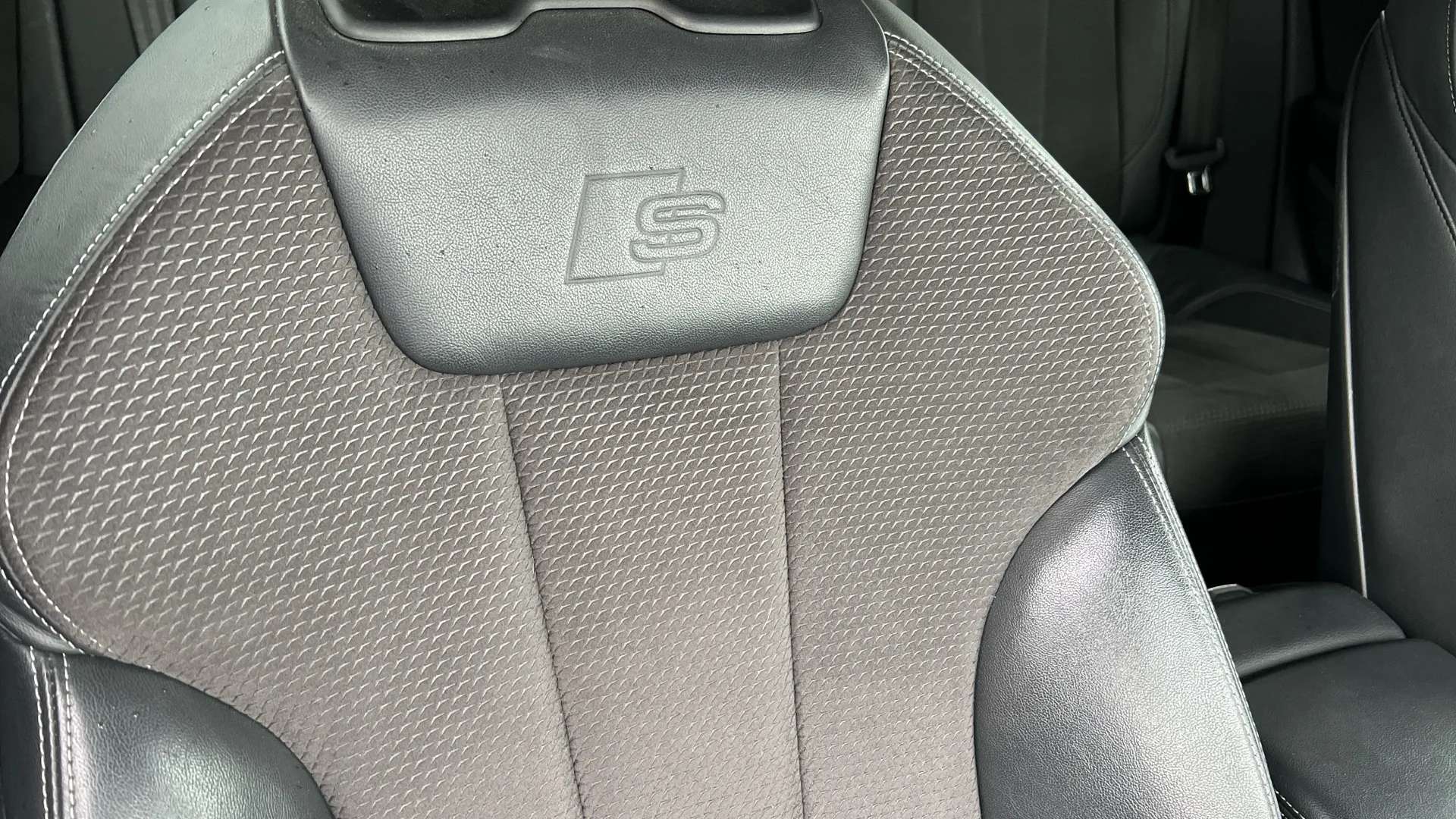 2019 AUDI A4 2019 AUDI A4