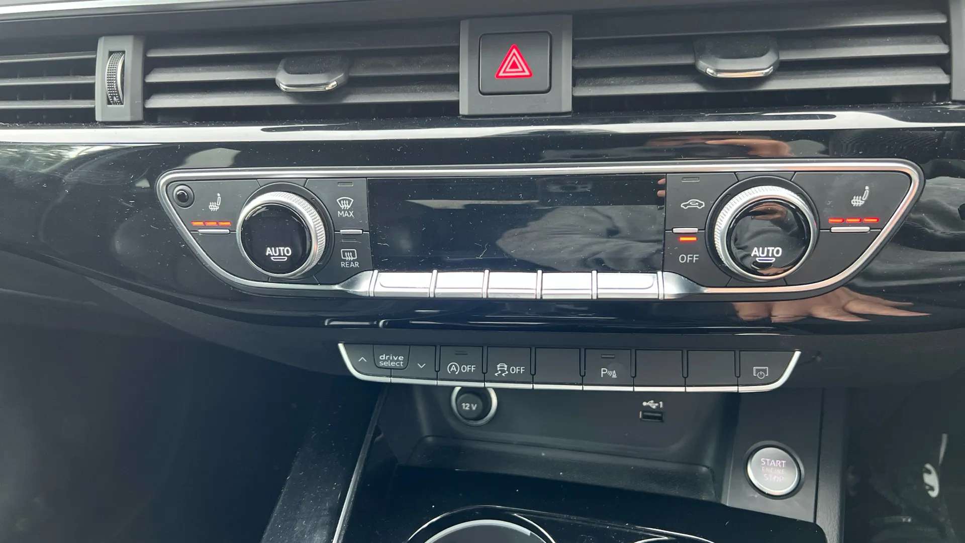 2019 AUDI A4 2019 AUDI A4