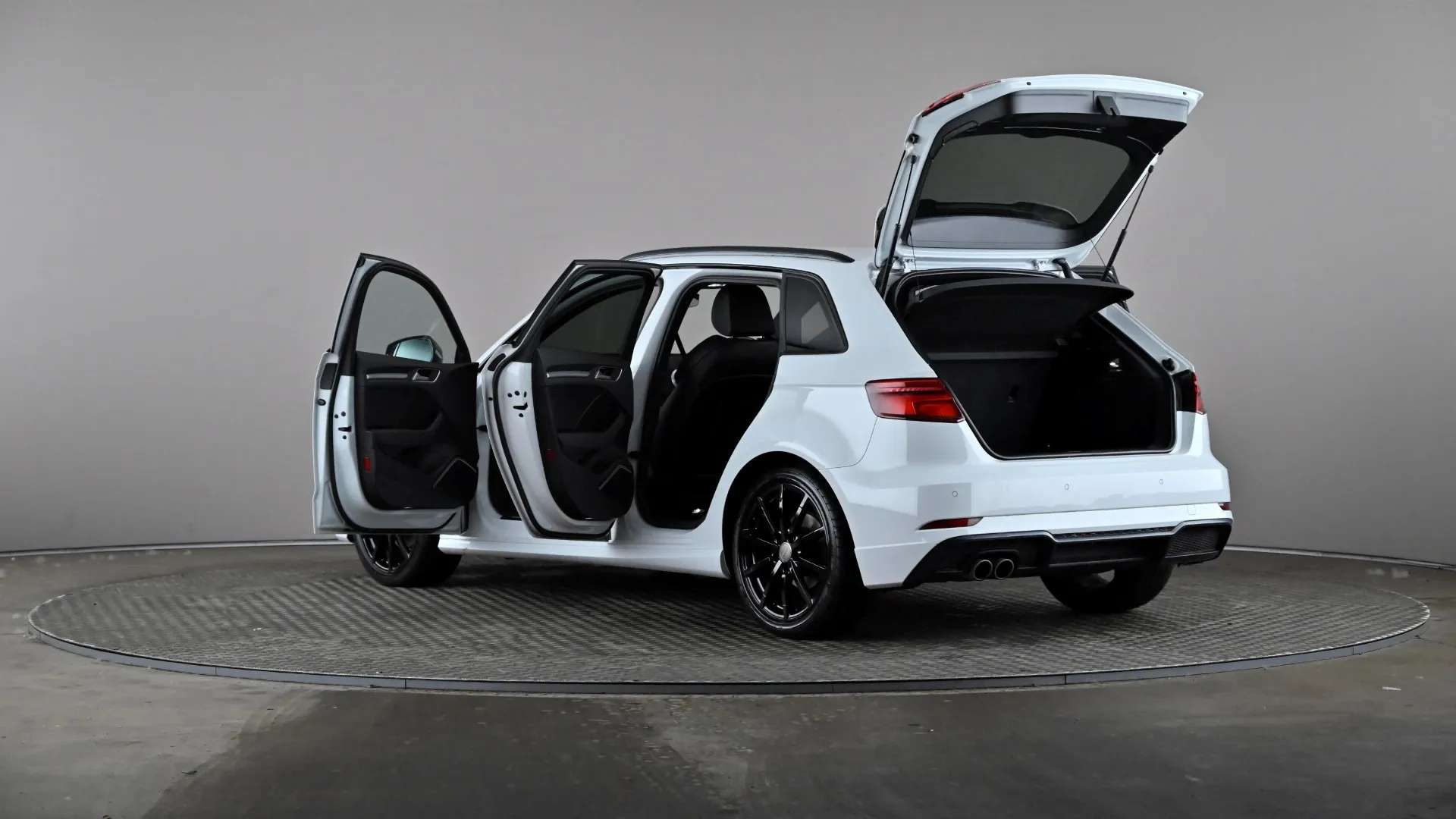 2017 AUDI A3 2017 AUDI A3