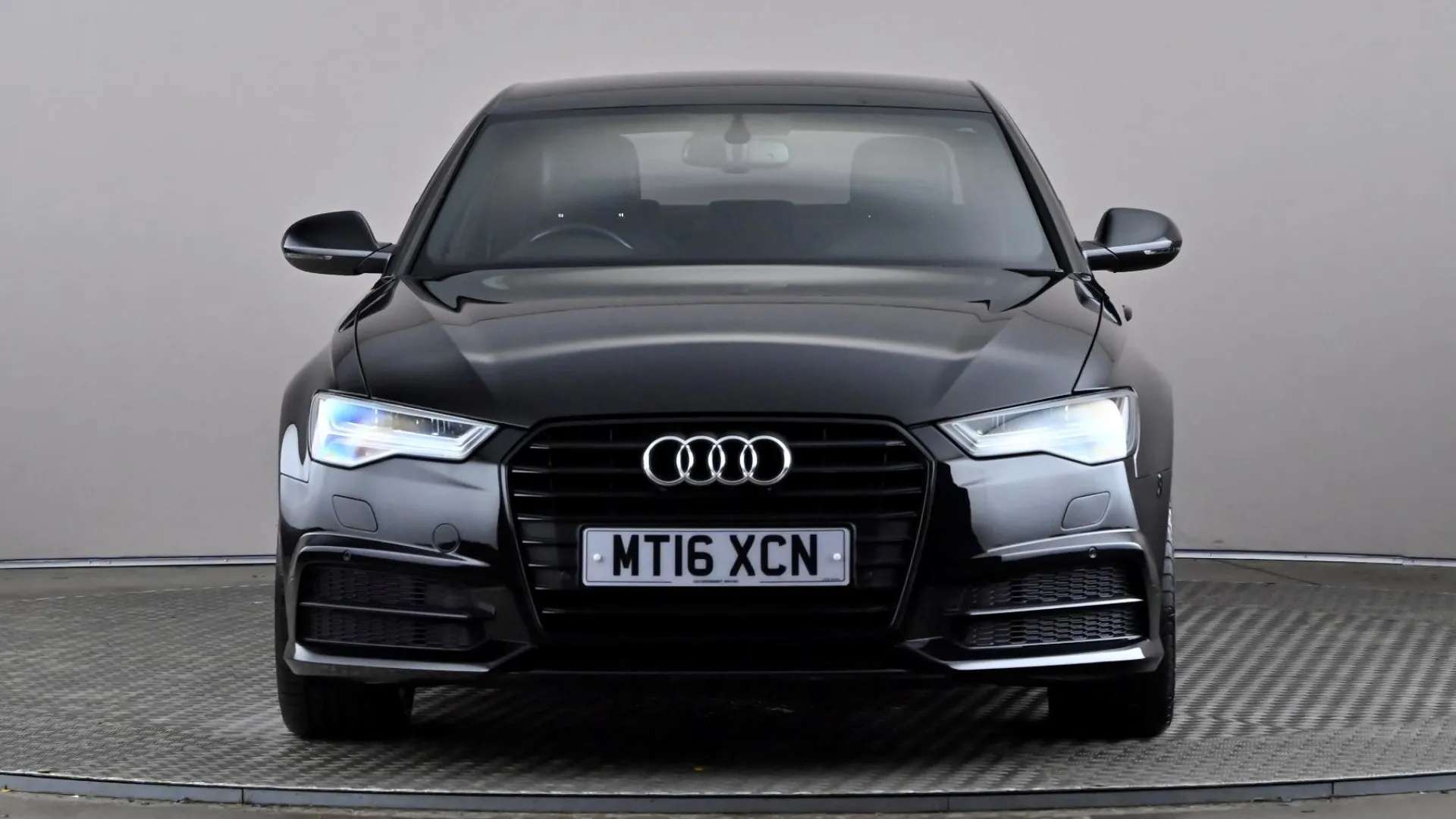 A 2016 AUDI A6 2.0 TDI Ultra Black Edition S Tronic A 2016 AUDI A6 2.0 TDI Ultra Black Edition S Tronic