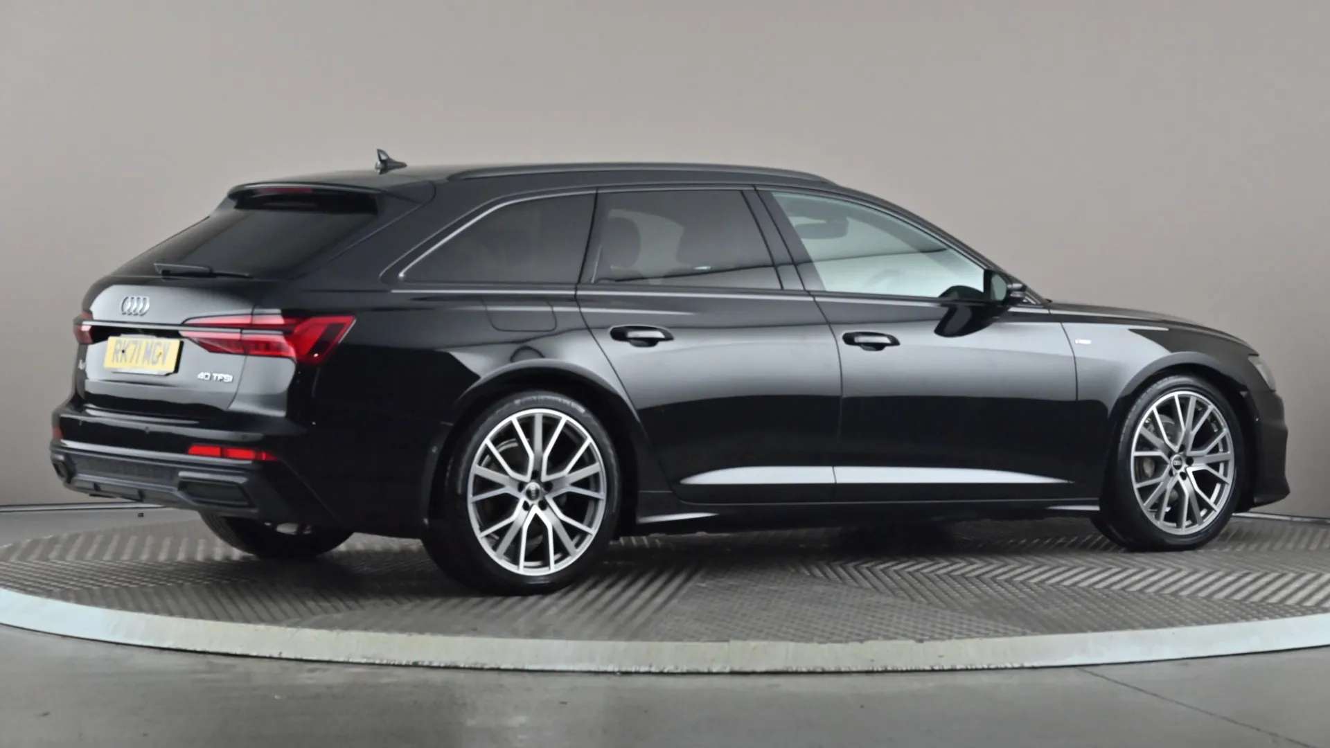 2021 AUDI A6 2021 AUDI A6