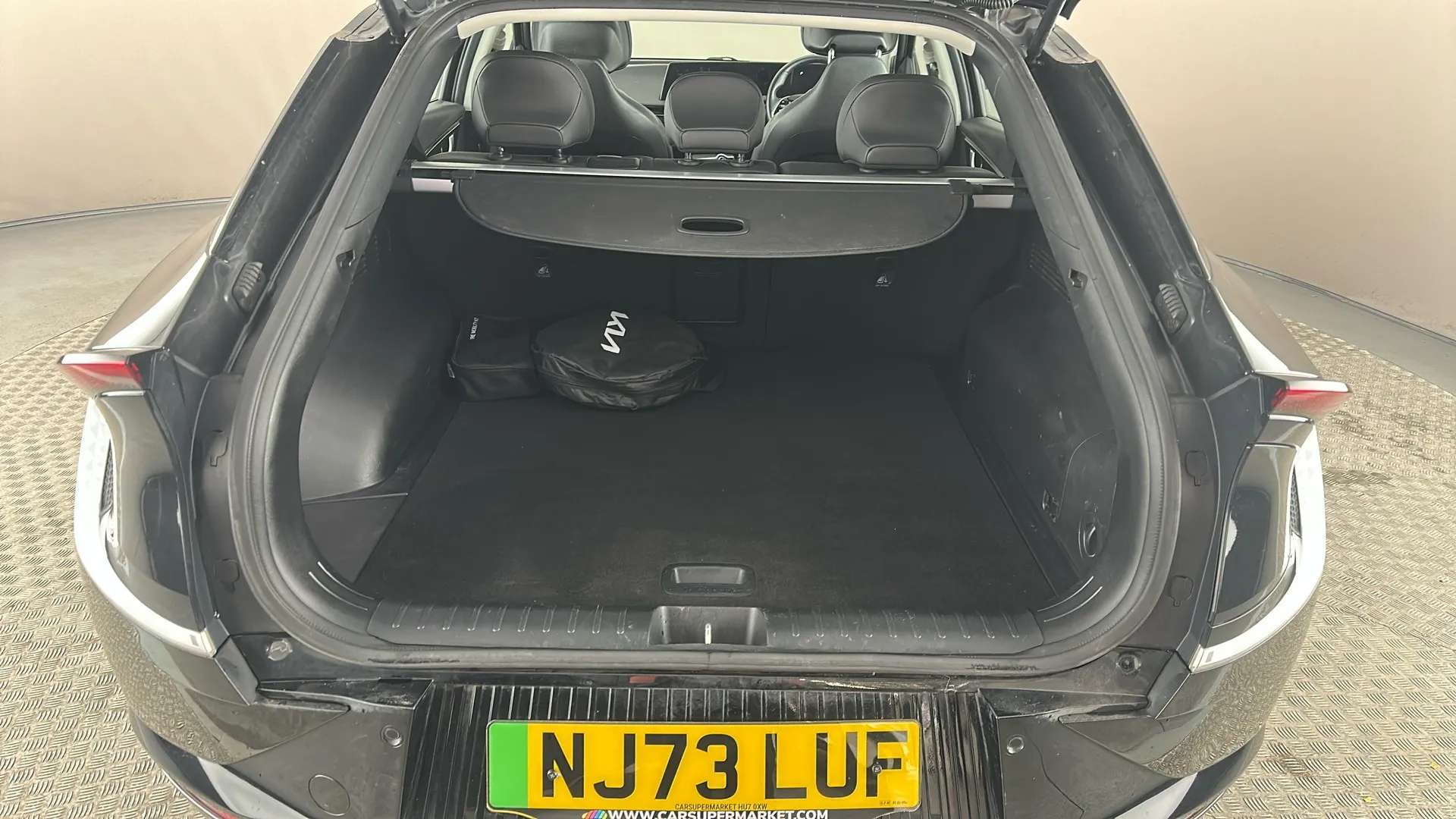 2023 KIA EV6 2023 KIA EV6