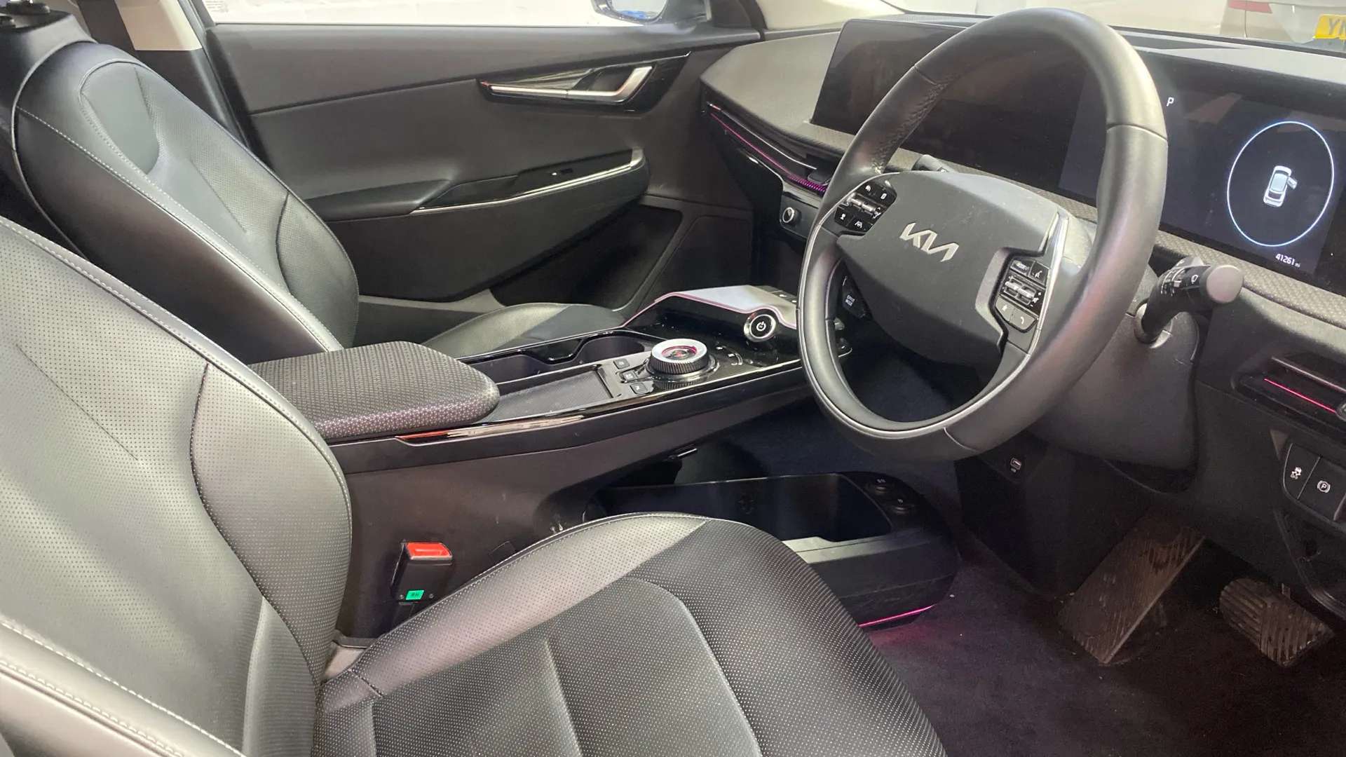 A 2022 KIA EV6 166kW Air 77.4kWh Auto A 2022 KIA EV6 166kW Air 77.4kWh Auto