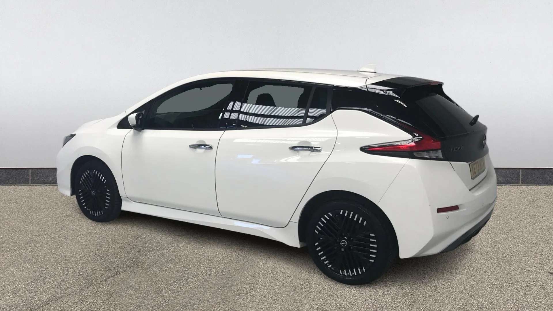 A 2023 NISSAN LEAF 110kW Shiro 39kWh Auto A 2023 NISSAN LEAF 110kW Shiro 39kWh Auto