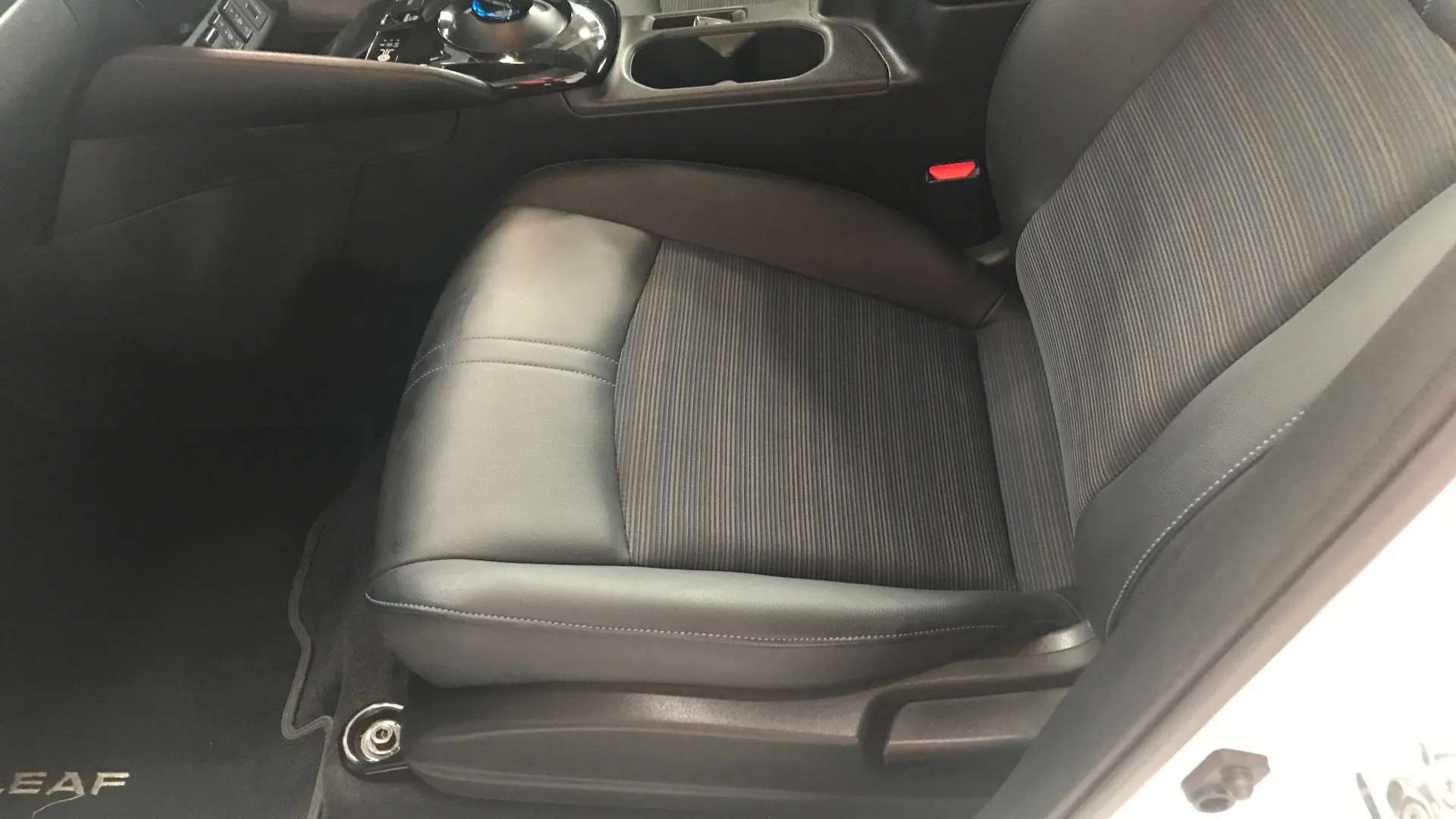 2023 NISSAN LEAF 2023 NISSAN LEAF