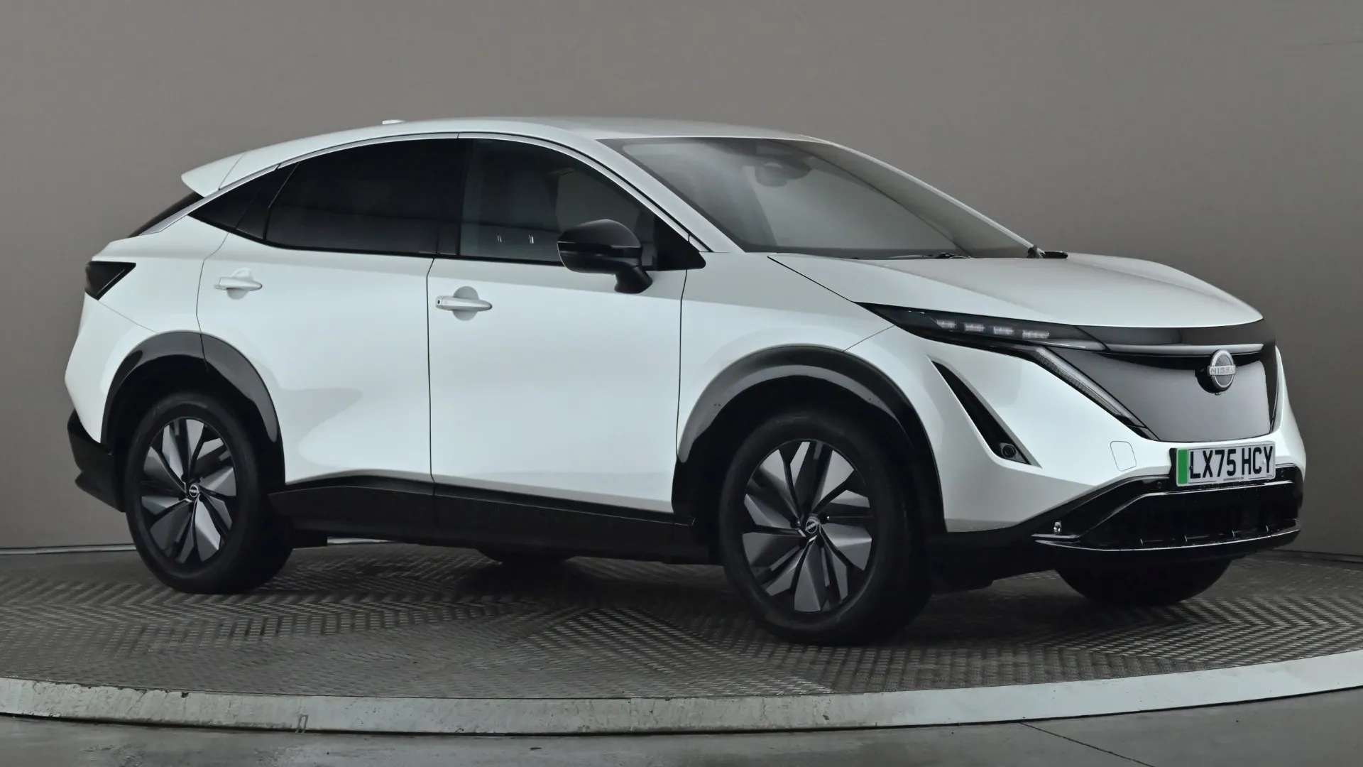 A 2025 NISSAN ARIYA 160kW Shiro 63kWh Auto A 2025 NISSAN ARIYA 160kW Shiro 63kWh Auto