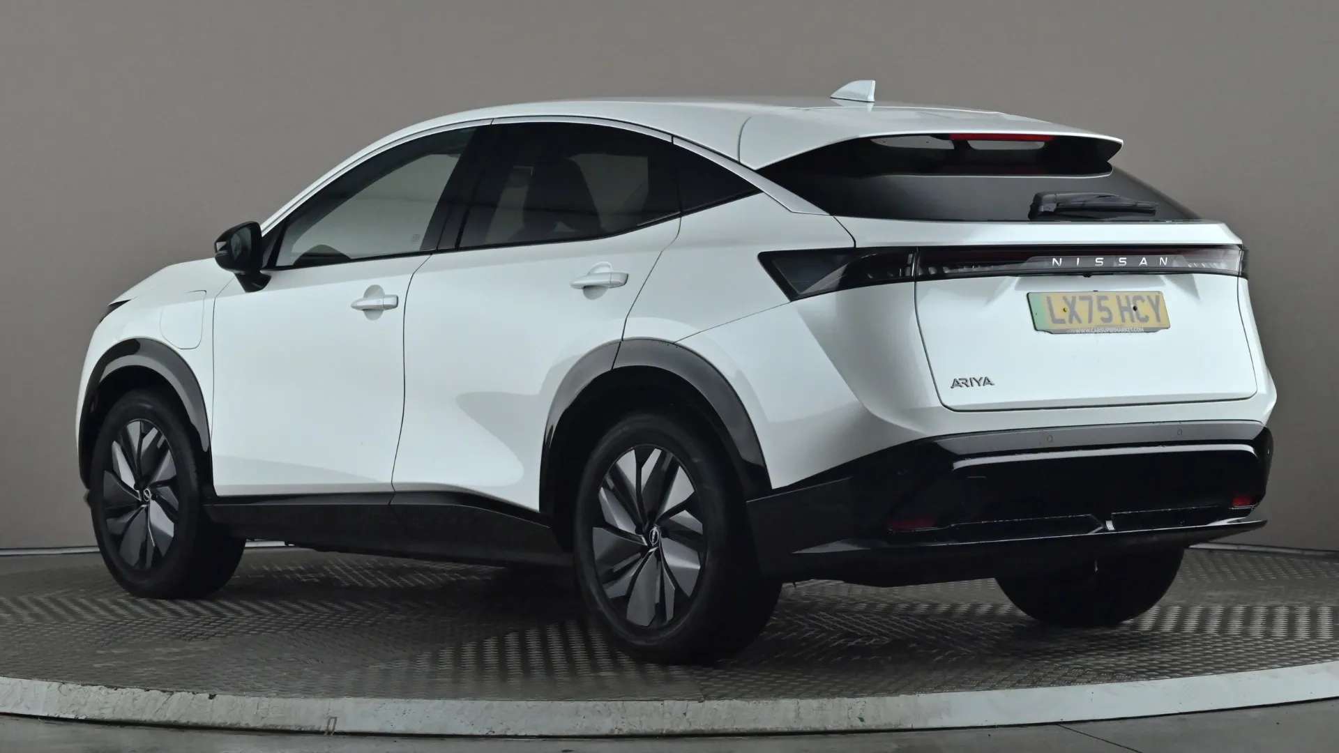 A 2025 NISSAN ARIYA 160kW Shiro 63kWh Auto A 2025 NISSAN ARIYA 160kW Shiro 63kWh Auto