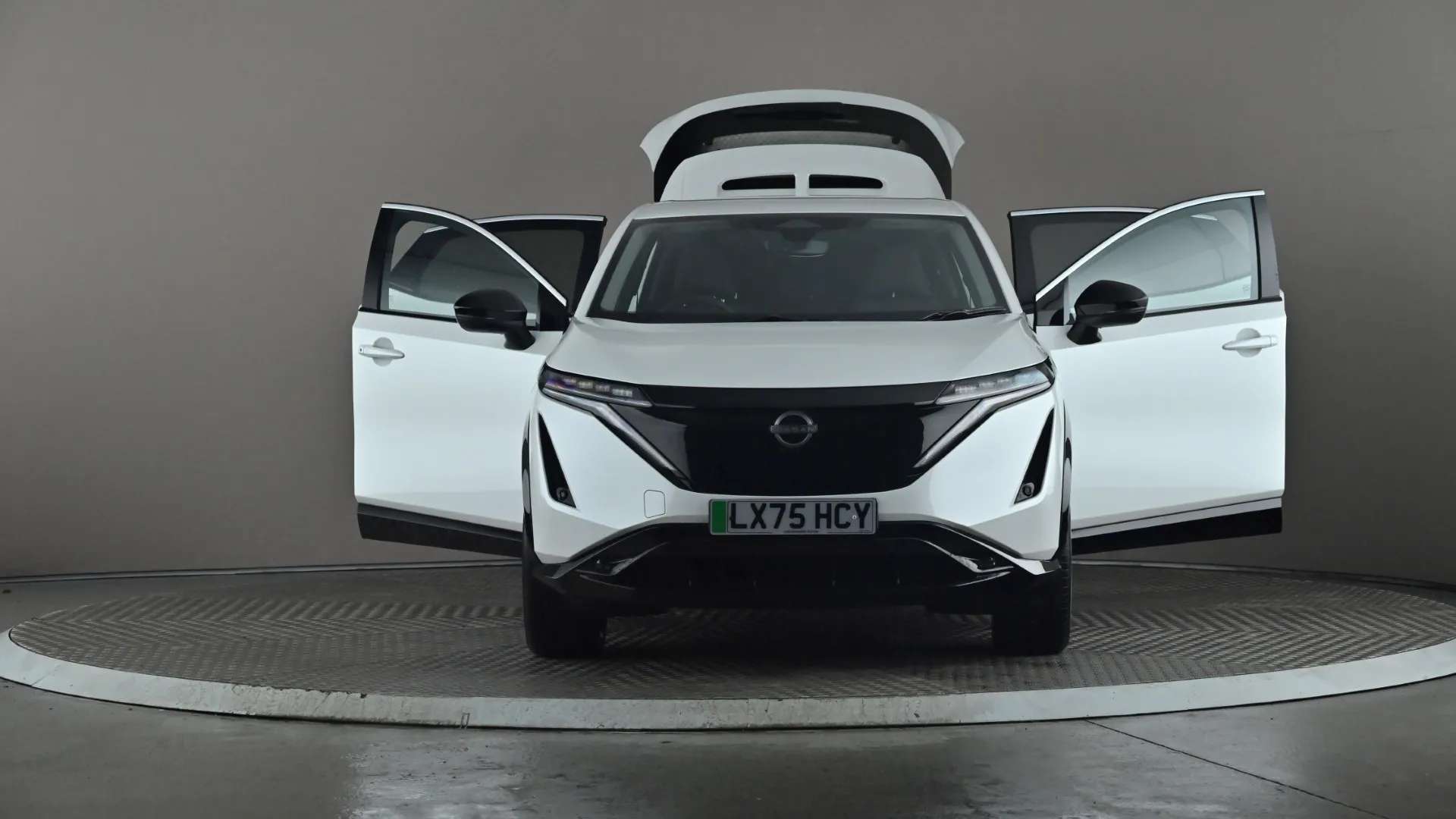 2025 NISSAN ARIYA 2025 NISSAN ARIYA