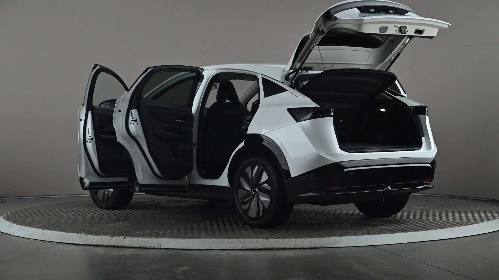 2025 NISSAN ARIYA 2025 NISSAN ARIYA