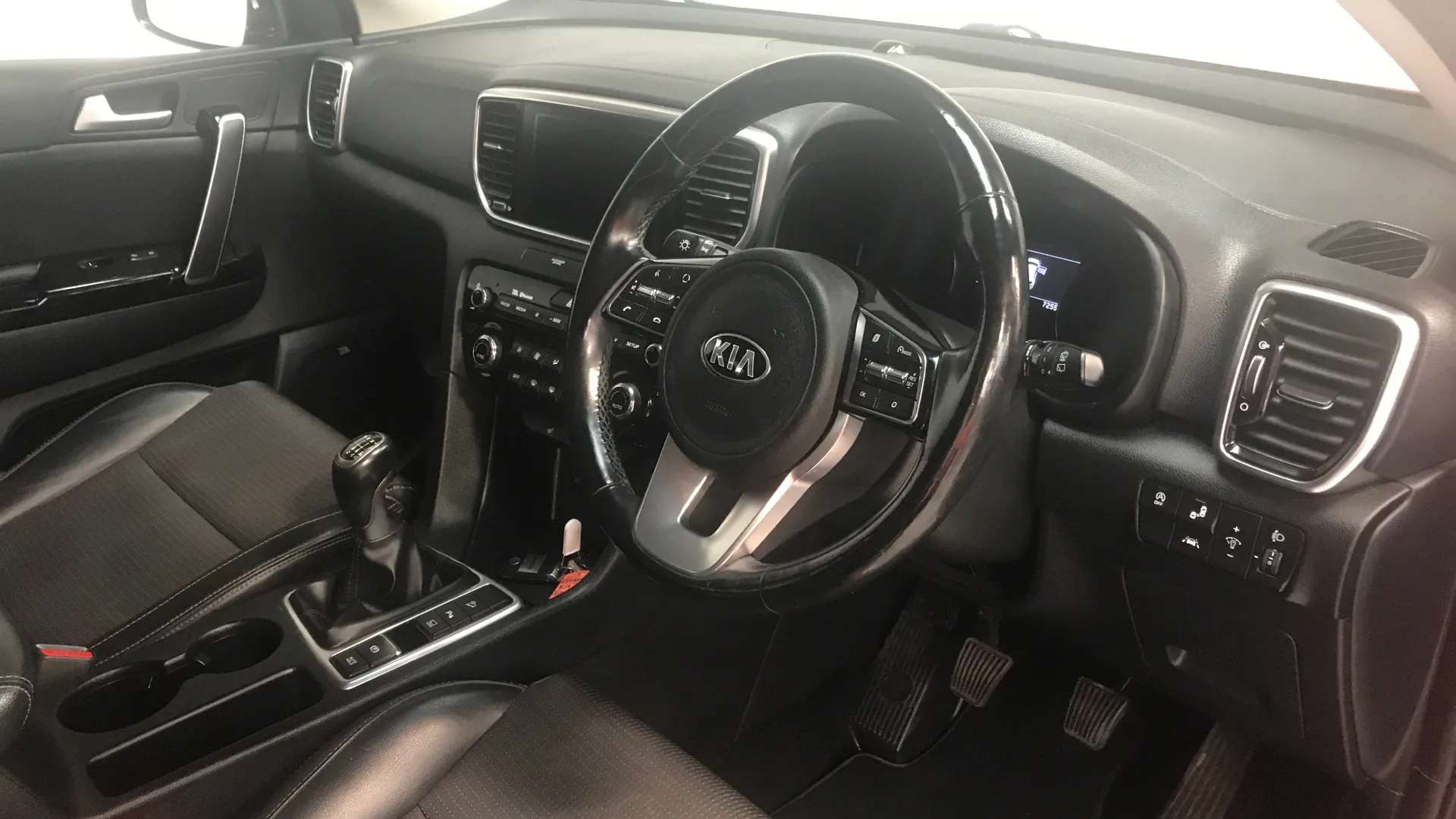 2019 KIA SPORTAGE 2019 KIA SPORTAGE