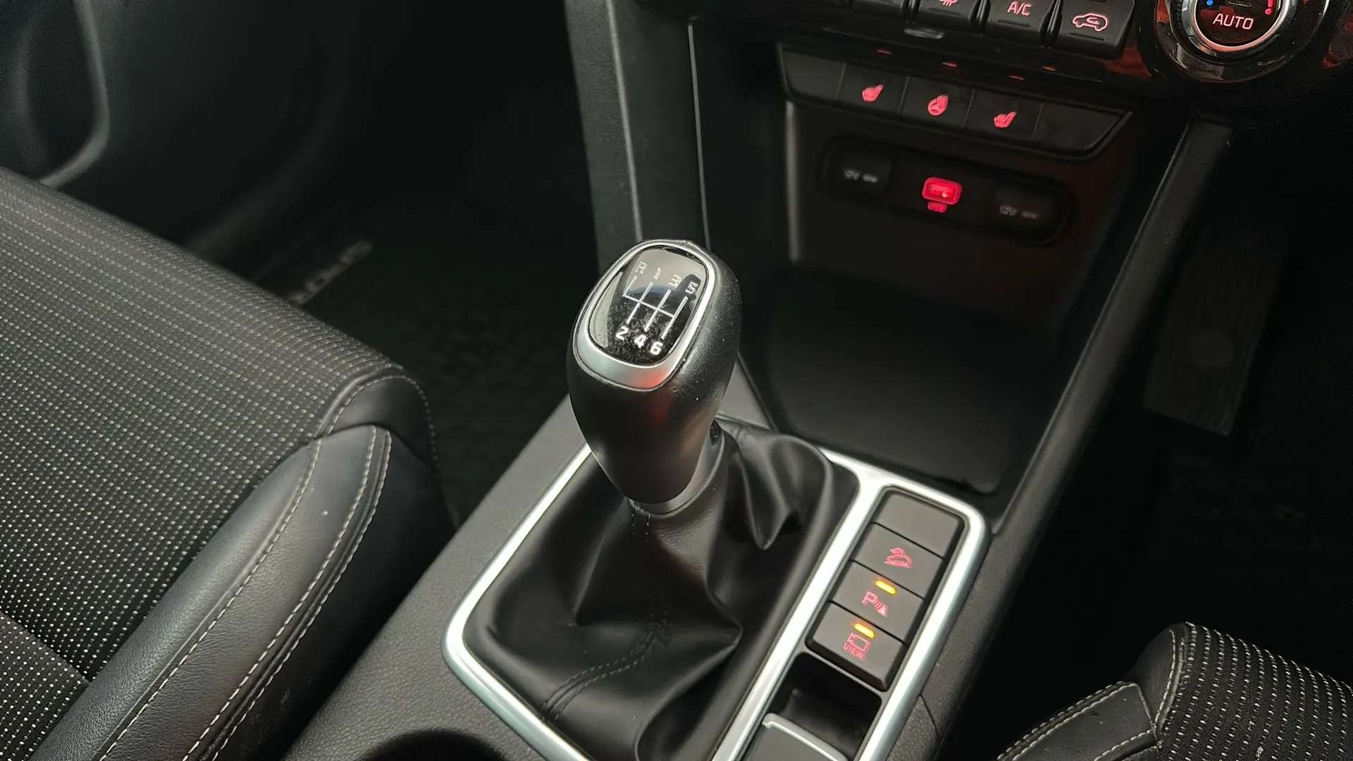 2019 KIA SPORTAGE 2019 KIA SPORTAGE