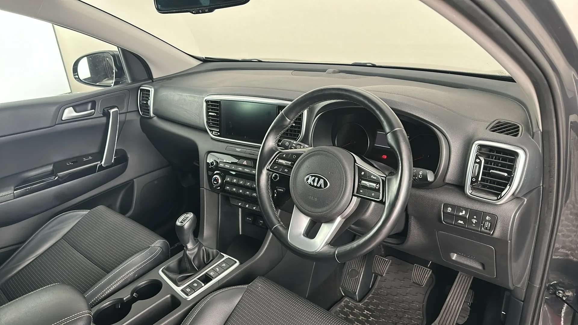 2019 KIA SPORTAGE 2019 KIA SPORTAGE
