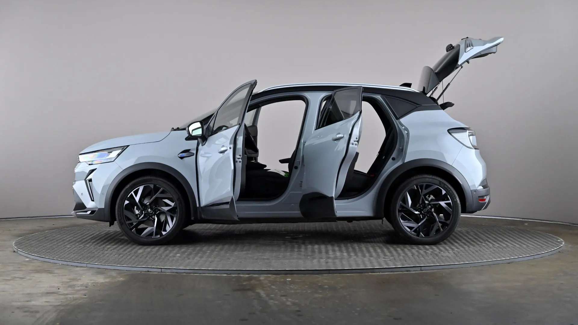 2025 RENAULT CAPTUR 2025 RENAULT CAPTUR