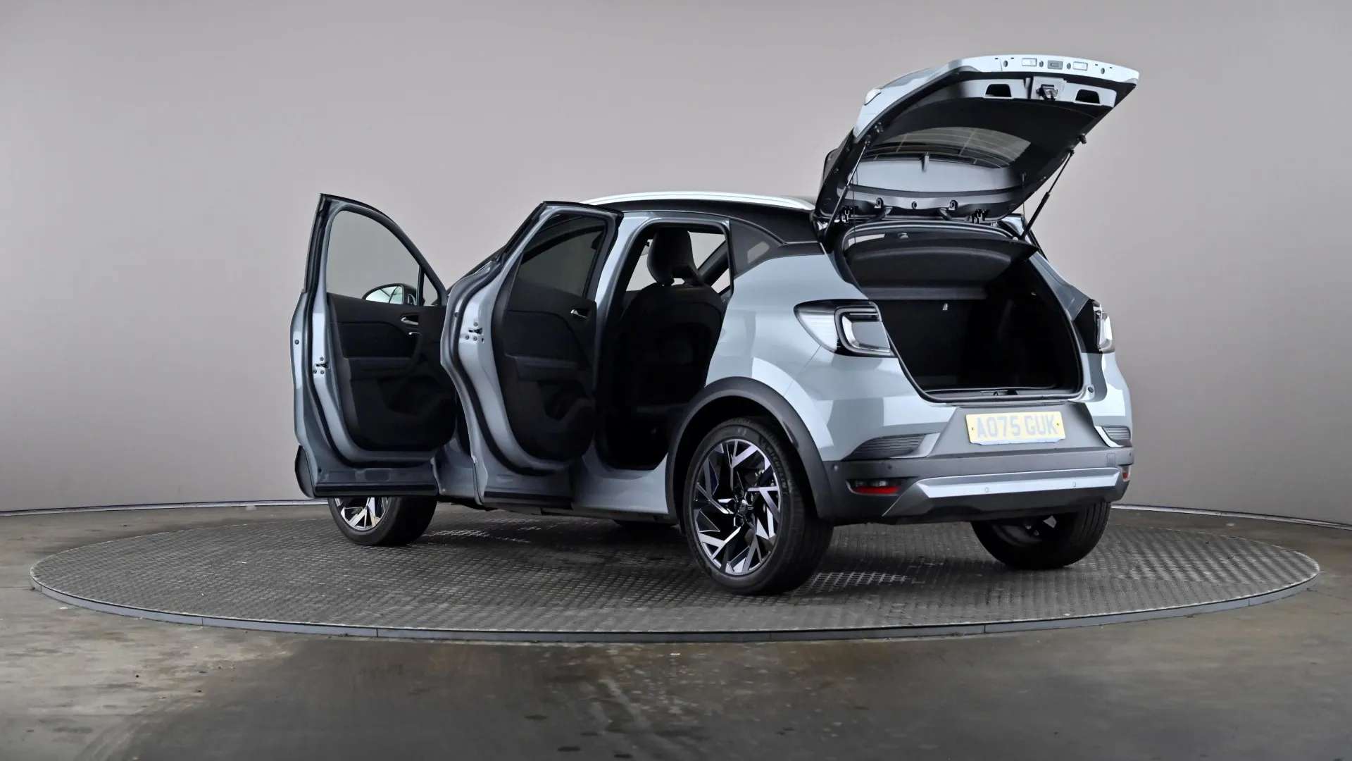 2025 RENAULT CAPTUR 2025 RENAULT CAPTUR