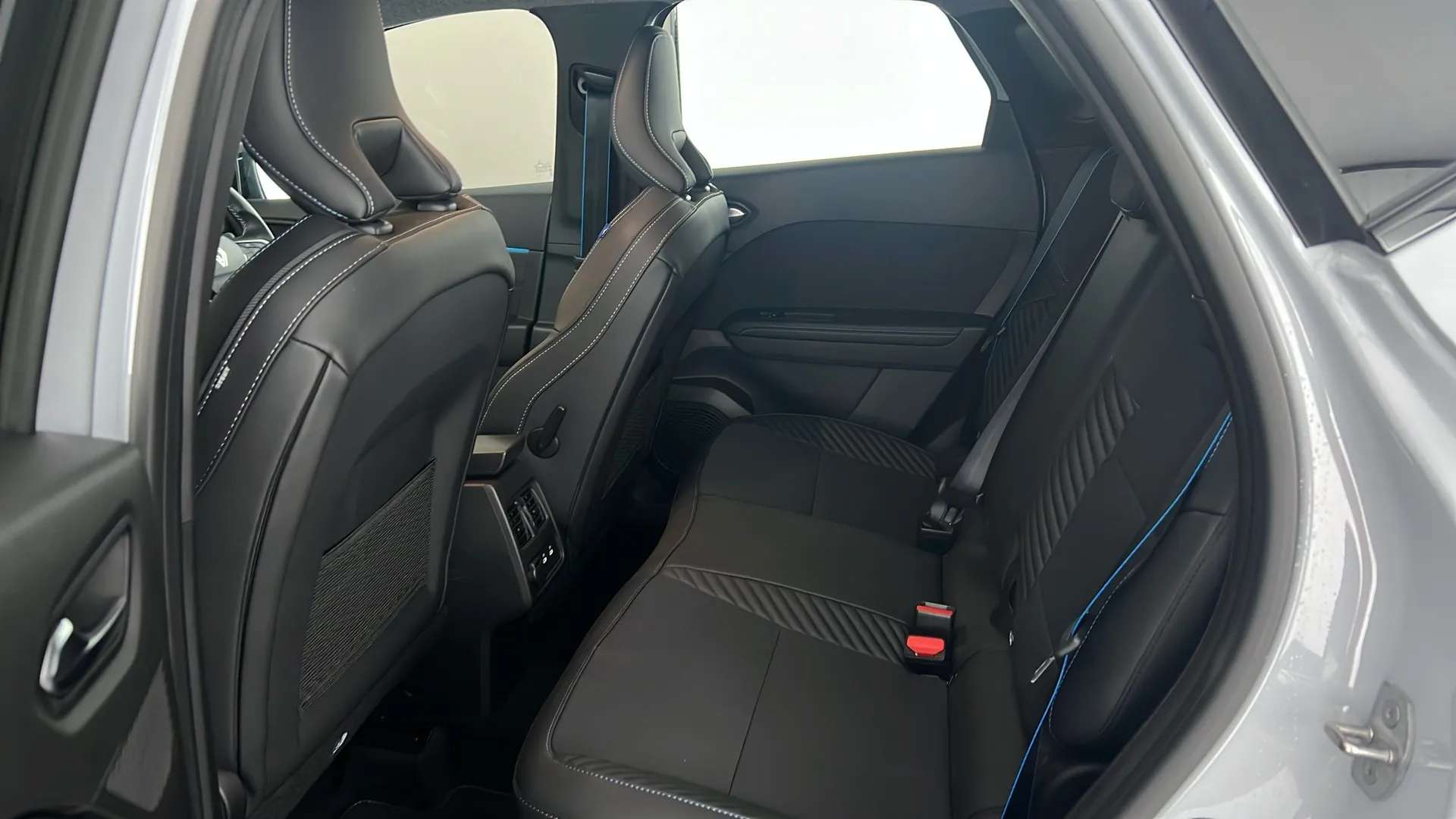 2025 RENAULT CAPTUR 2025 RENAULT CAPTUR