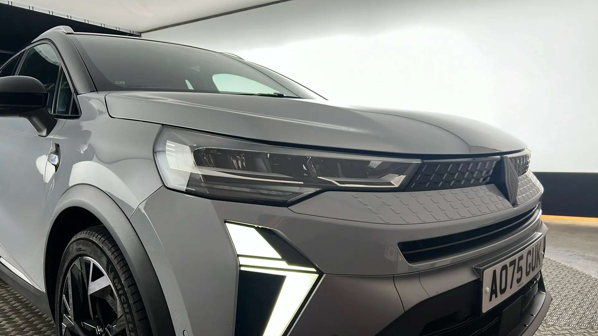 2025 RENAULT CAPTUR 2025 RENAULT CAPTUR