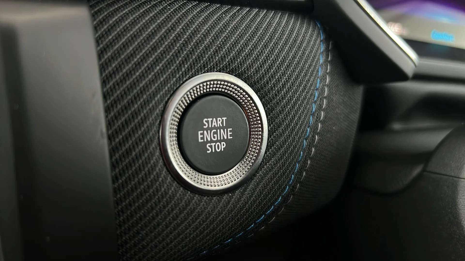2025 RENAULT CAPTUR 2025 RENAULT CAPTUR