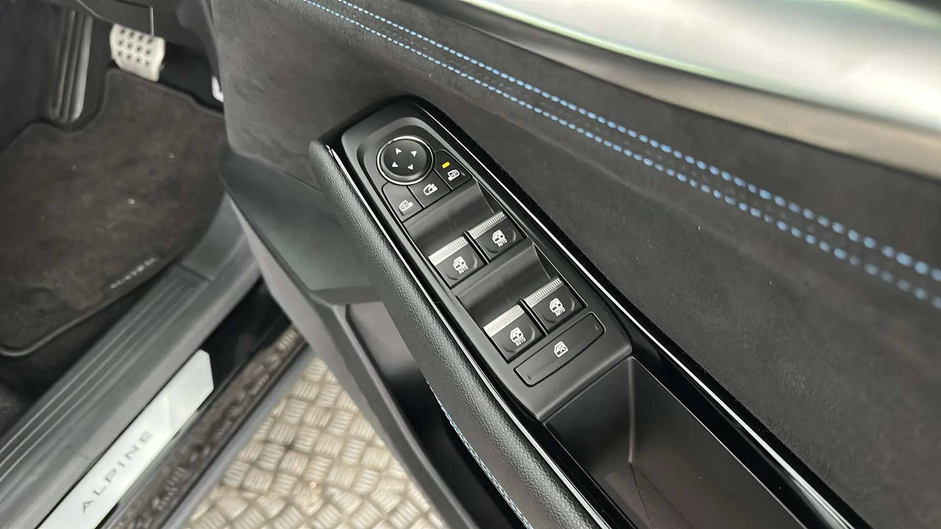 2024 RENAULT AUSTRAL 2024 RENAULT AUSTRAL