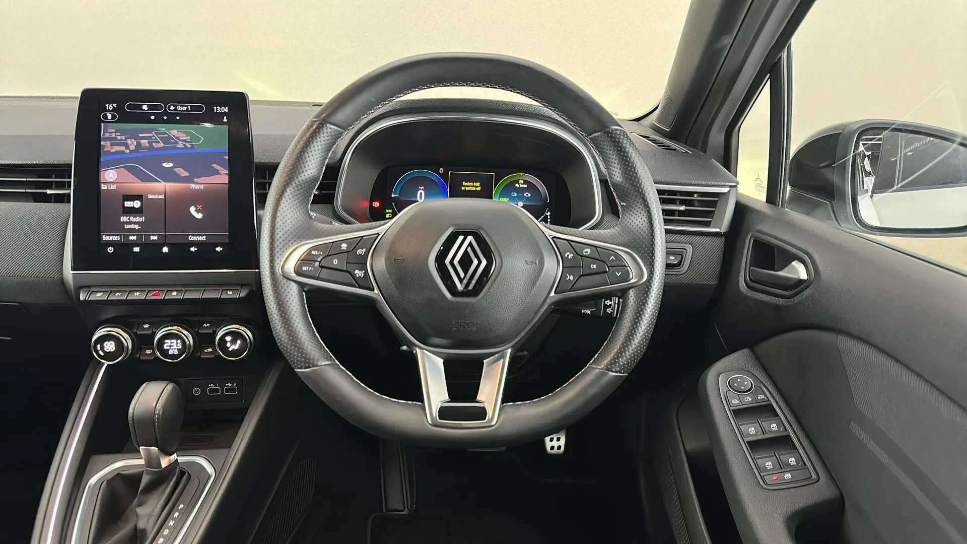 2024 RENAULT CLIO 2024 RENAULT CLIO