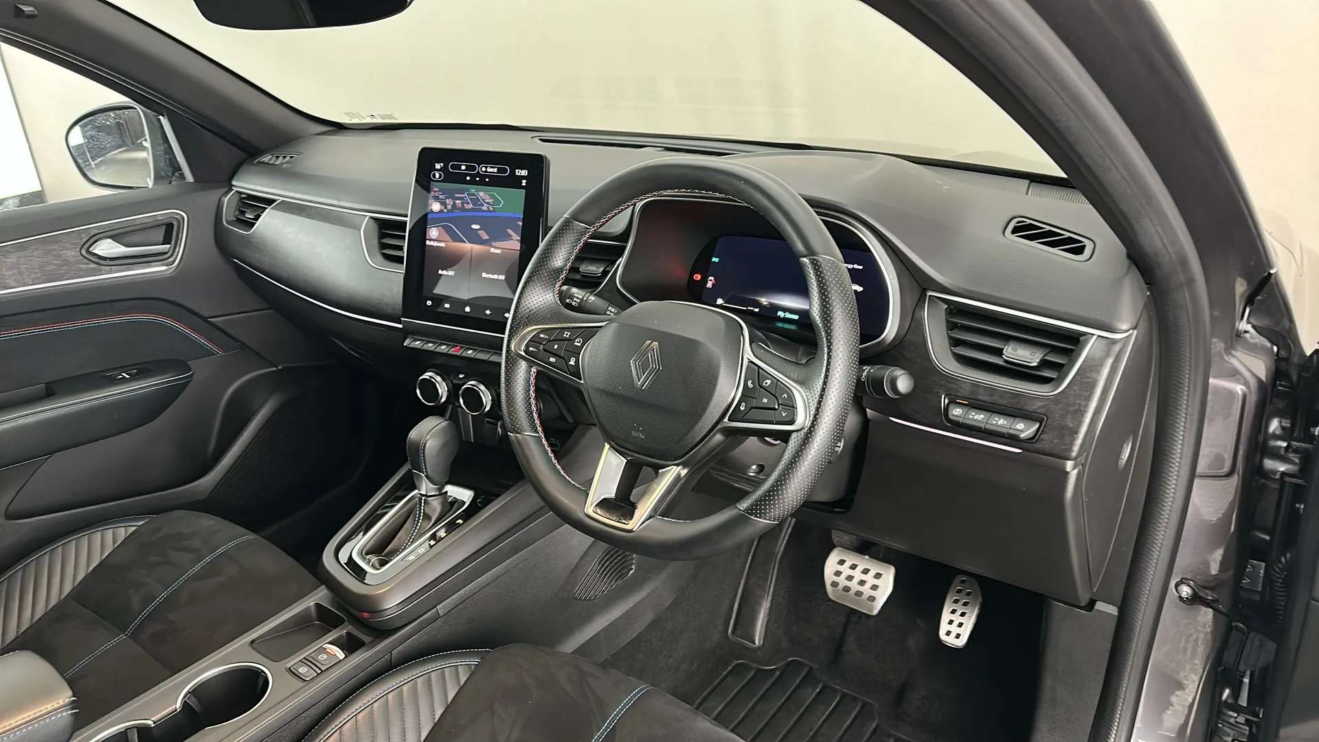 2024 RENAULT ARKANA 2024 RENAULT ARKANA