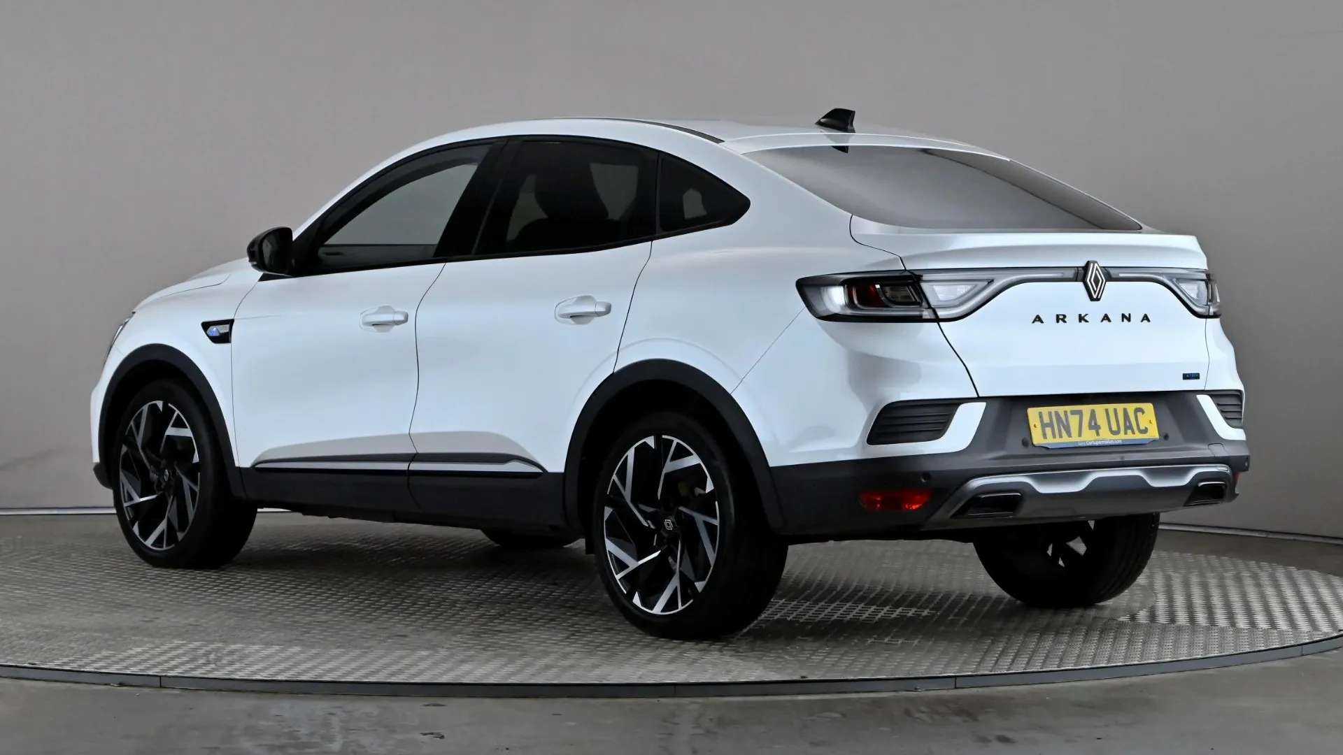 A 2024 RENAULT ARKANA 1.6 E-Tech FHEV 145 Esprit Alpine Auto A 2024 RENAULT ARKANA 1.6 E-Tech FHEV 145 Esprit Alpine Auto