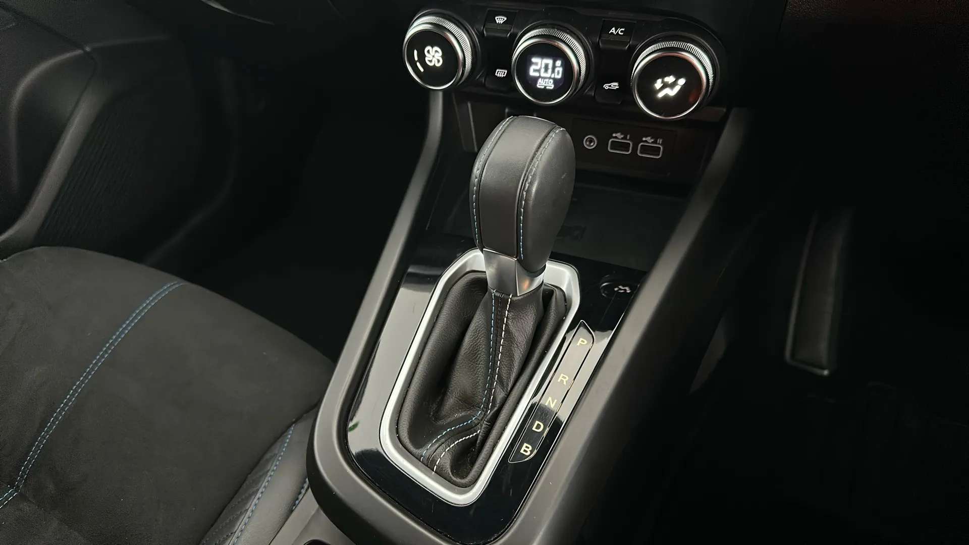 2024 RENAULT ARKANA 2024 RENAULT ARKANA