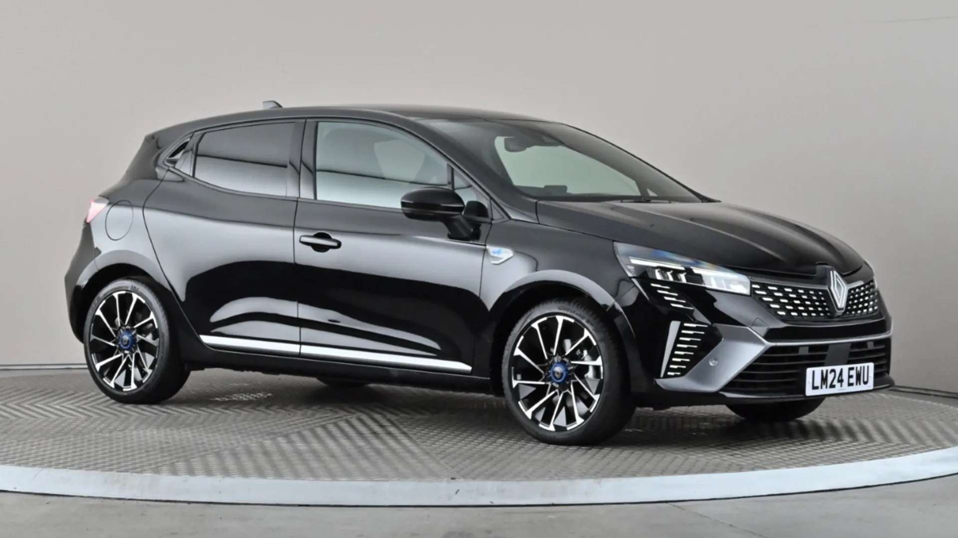 A 2024 RENAULT CLIO 1.6 E-TECH full hybrid 145 Esprit Alpine Auto A 2024 RENAULT CLIO 1.6 E-TECH full hybrid 145 Esprit Alpine Auto