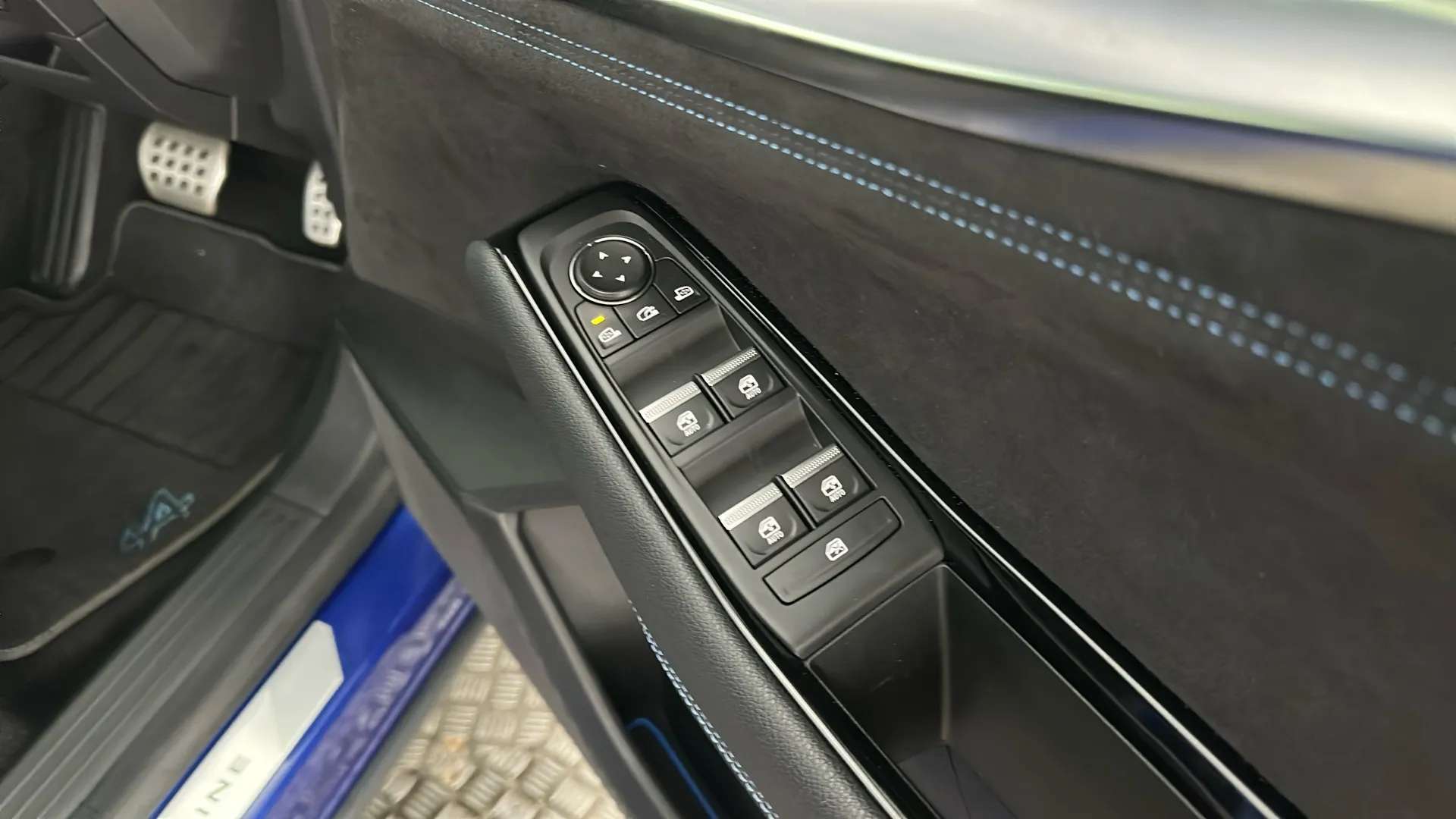 2023 RENAULT AUSTRAL 2023 RENAULT AUSTRAL